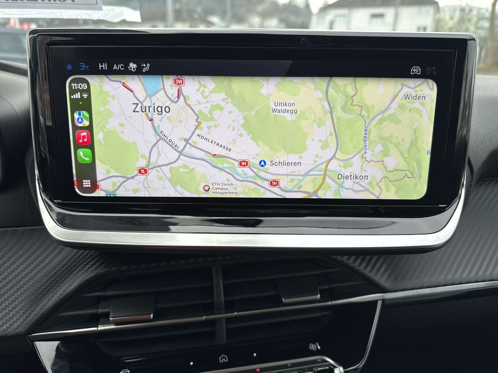 listing desktop thumbnail image 1