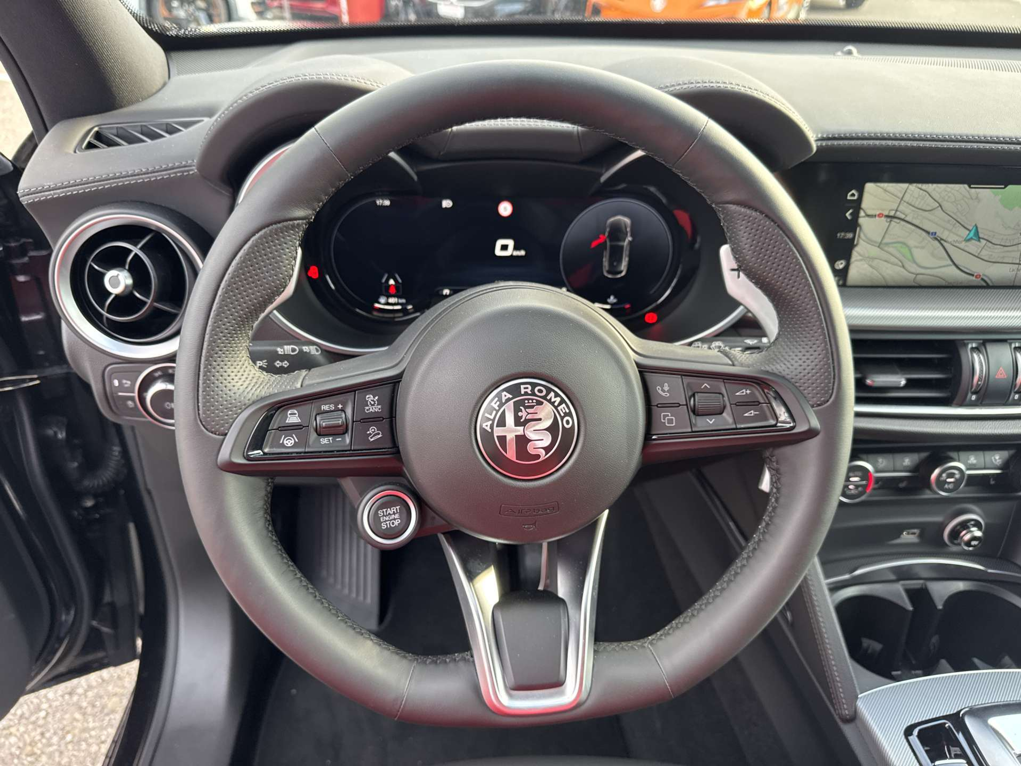 listing desktop thumbnail image 14