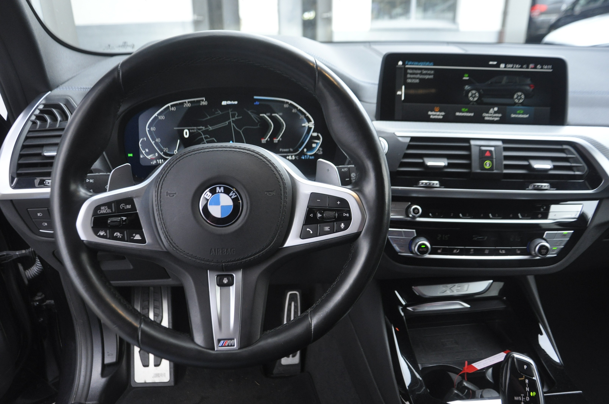 listing desktop thumbnail image 12