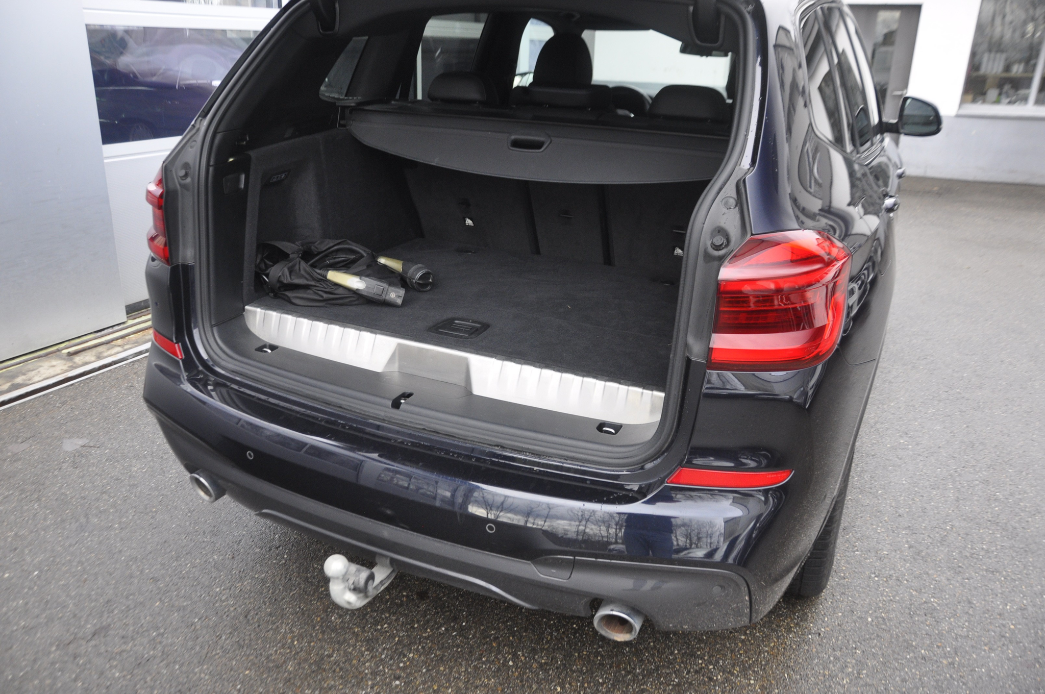 listing desktop thumbnail image 13