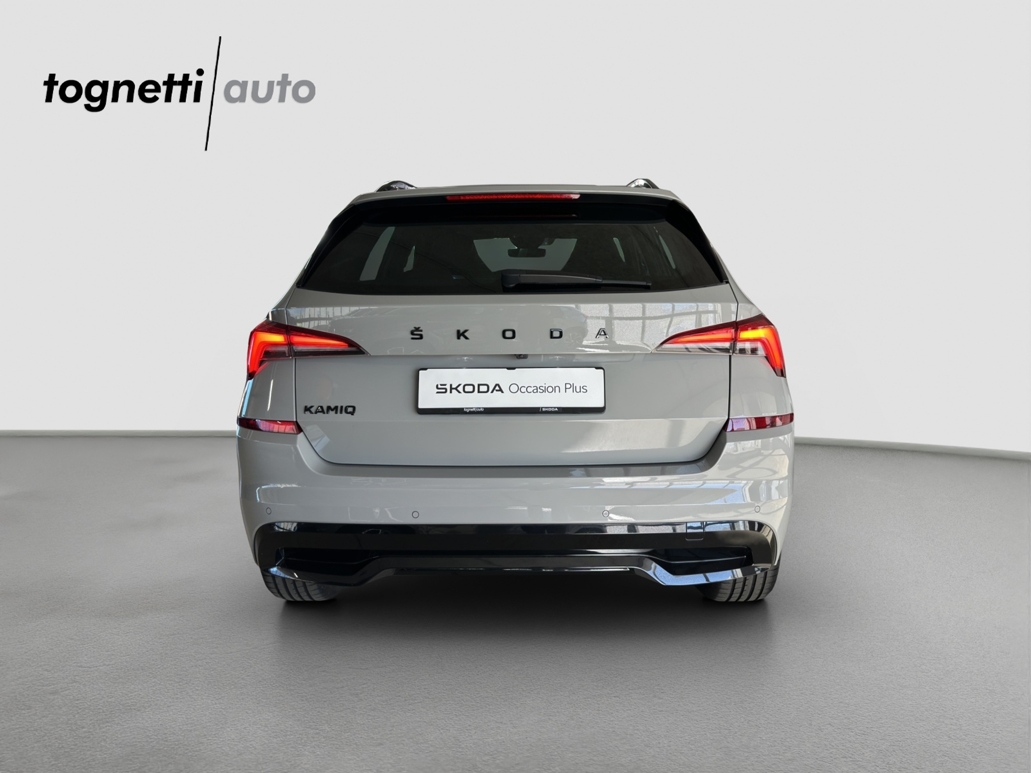 listing desktop thumbnail image 5