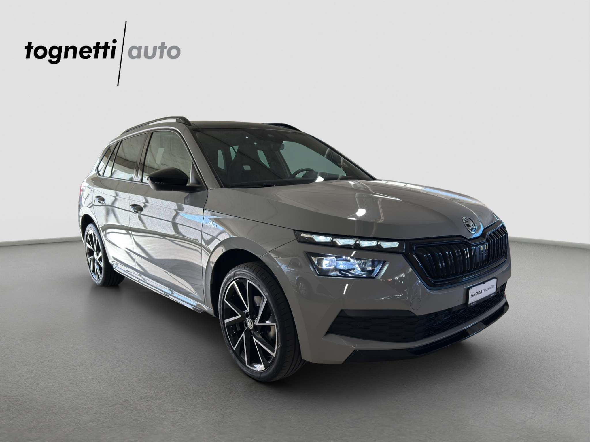 listing desktop thumbnail image 1