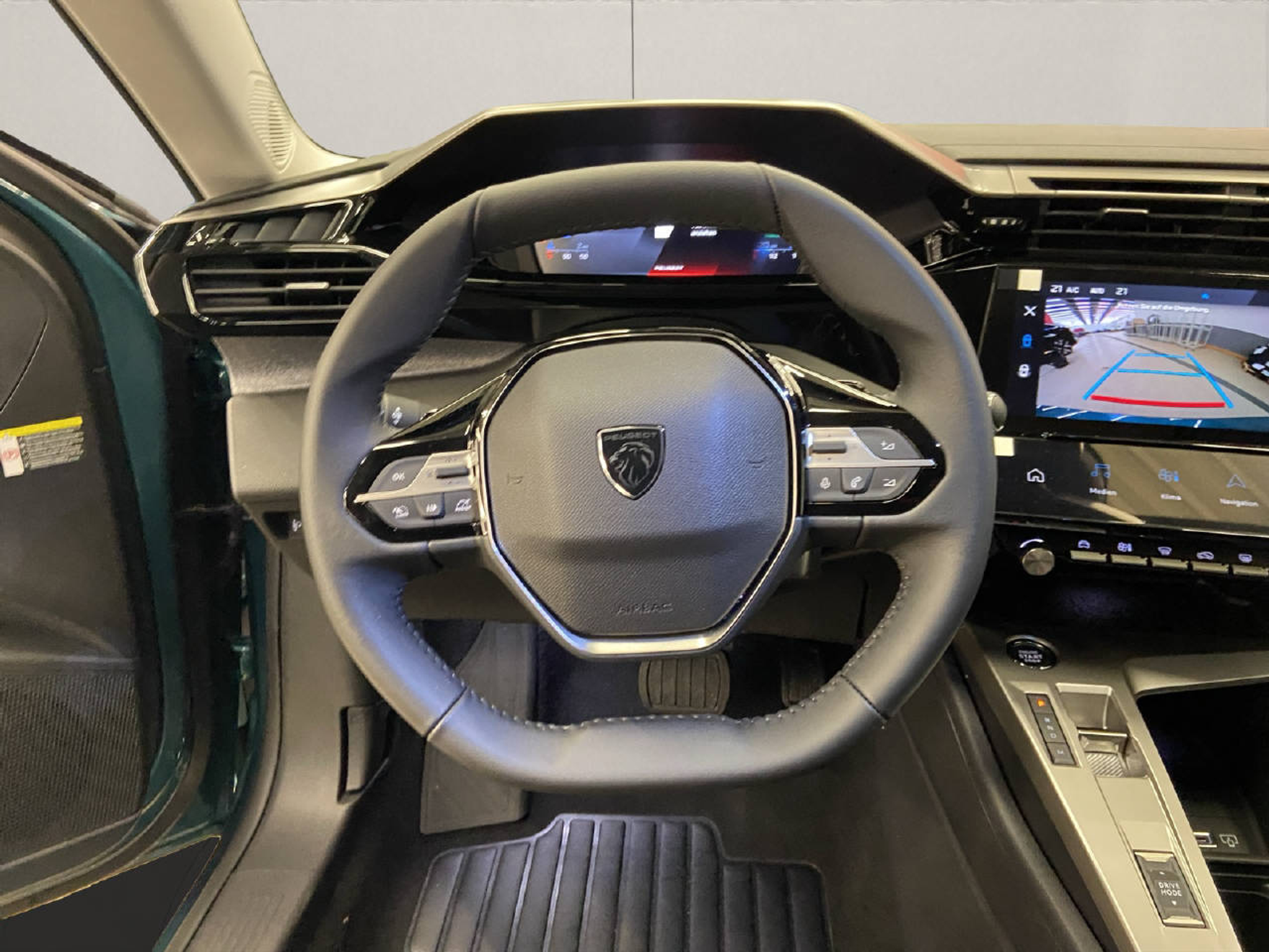 listing desktop thumbnail image 8