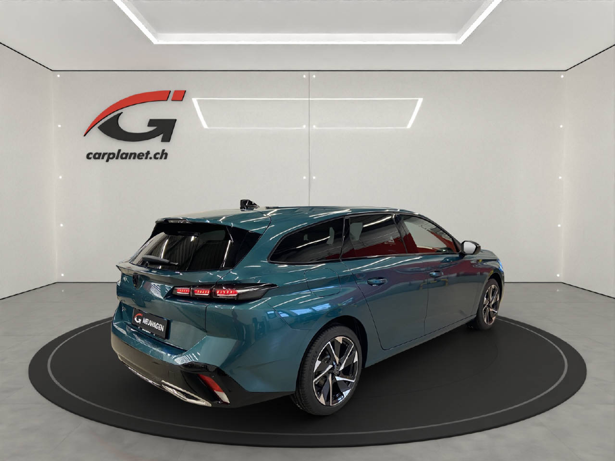 listing desktop thumbnail image 3