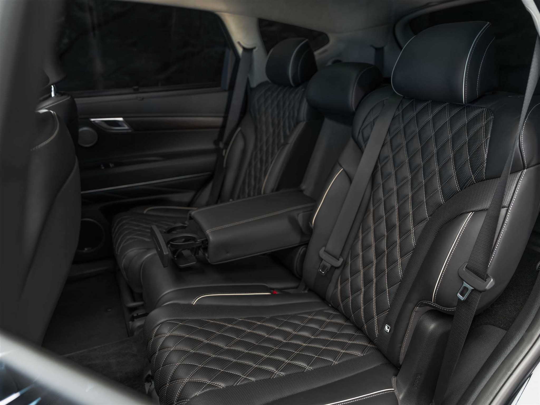 listing desktop thumbnail image 15