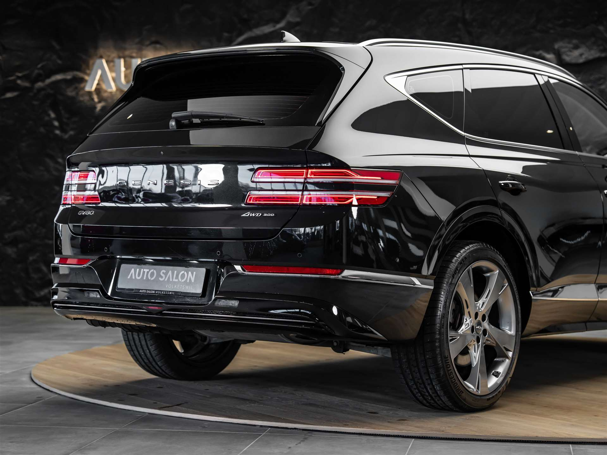 listing desktop thumbnail image 7