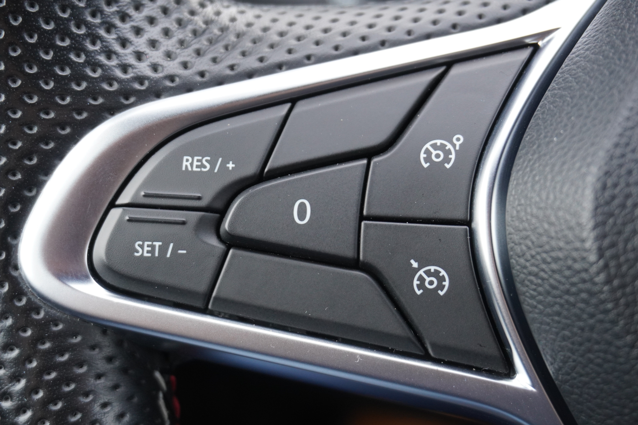 listing desktop thumbnail image 26