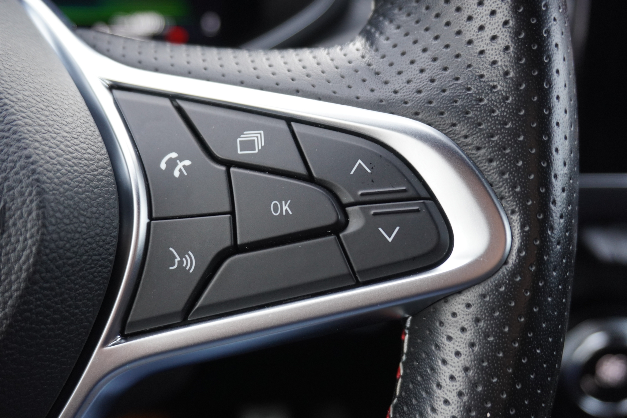 listing desktop thumbnail image 25