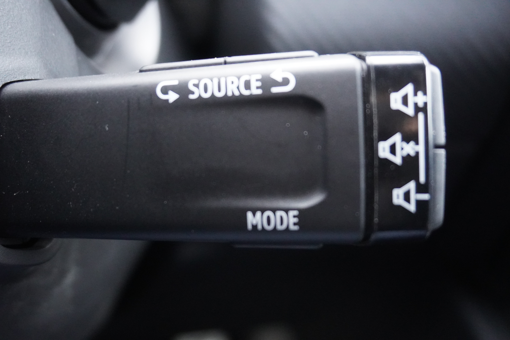 listing desktop thumbnail image 24