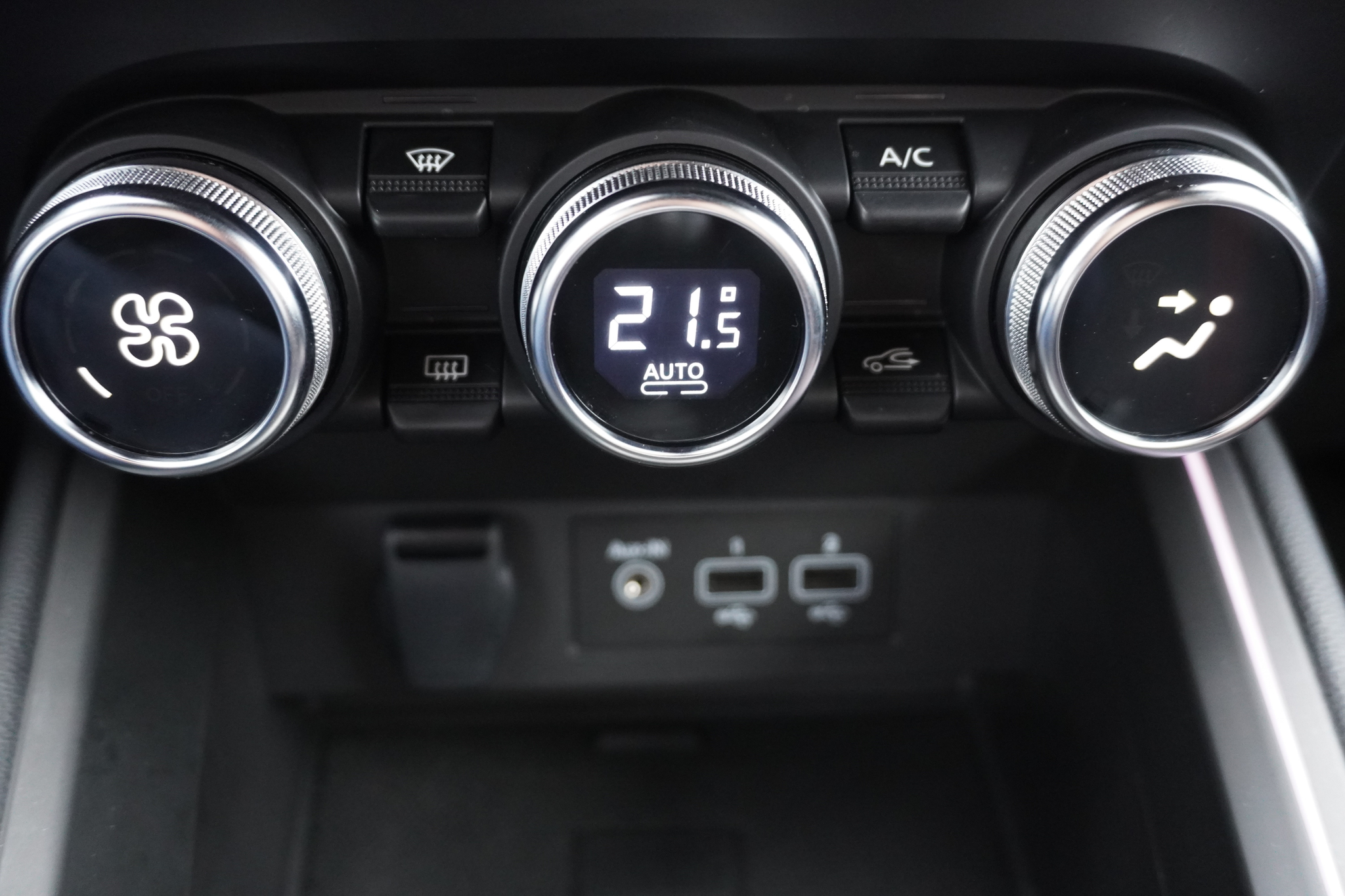 listing desktop thumbnail image 16