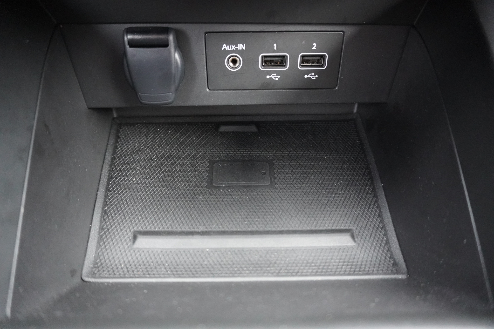 listing desktop thumbnail image 14