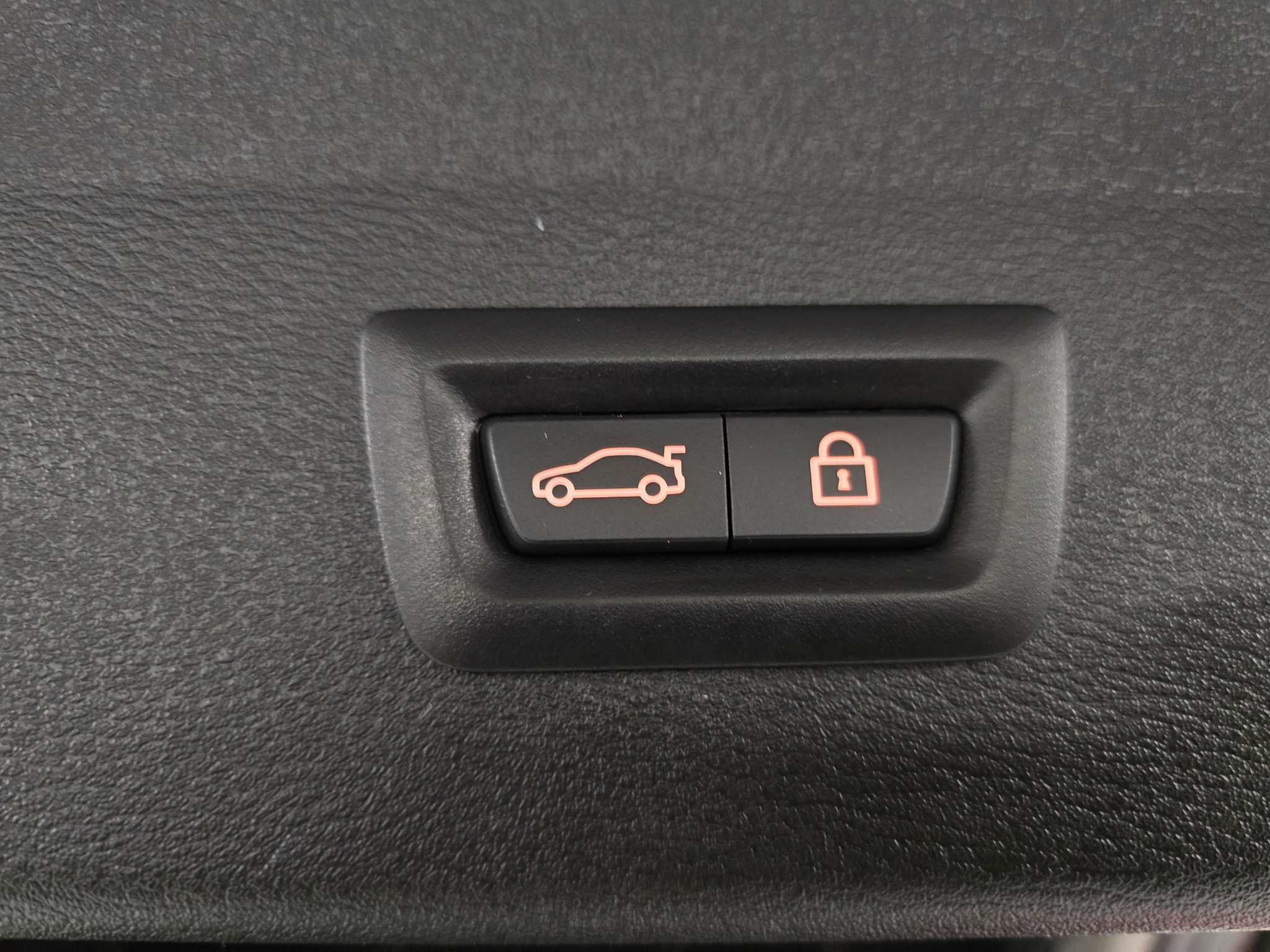 listing desktop thumbnail image 25