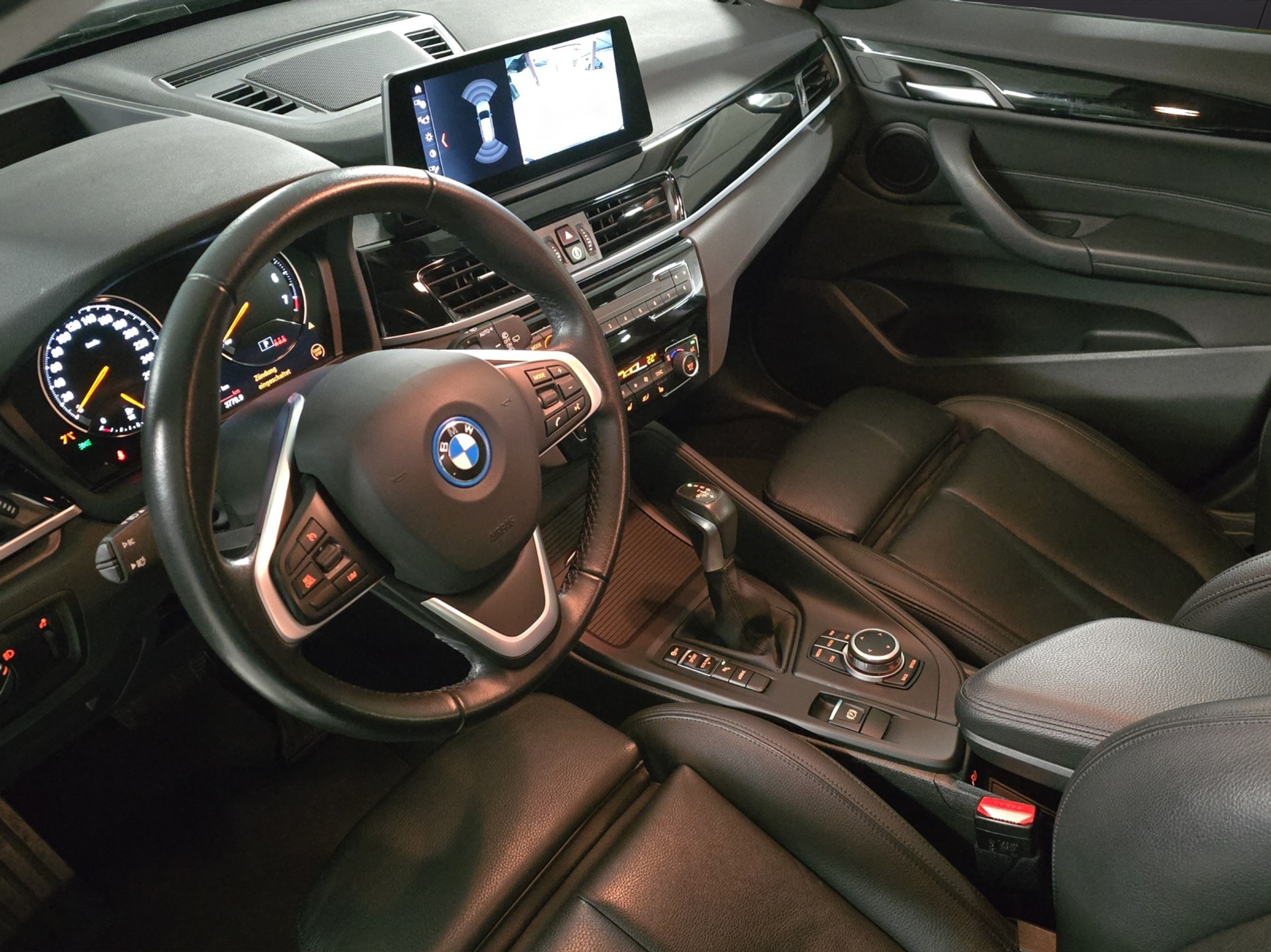 listing desktop thumbnail image 9