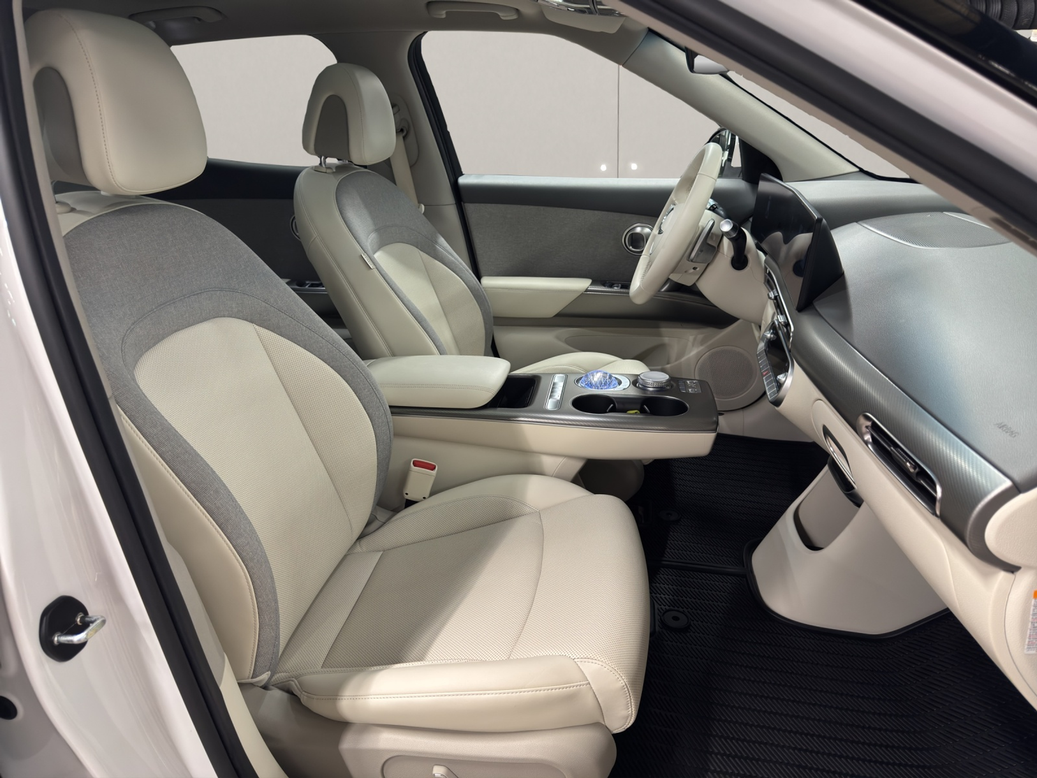 listing desktop thumbnail image 13