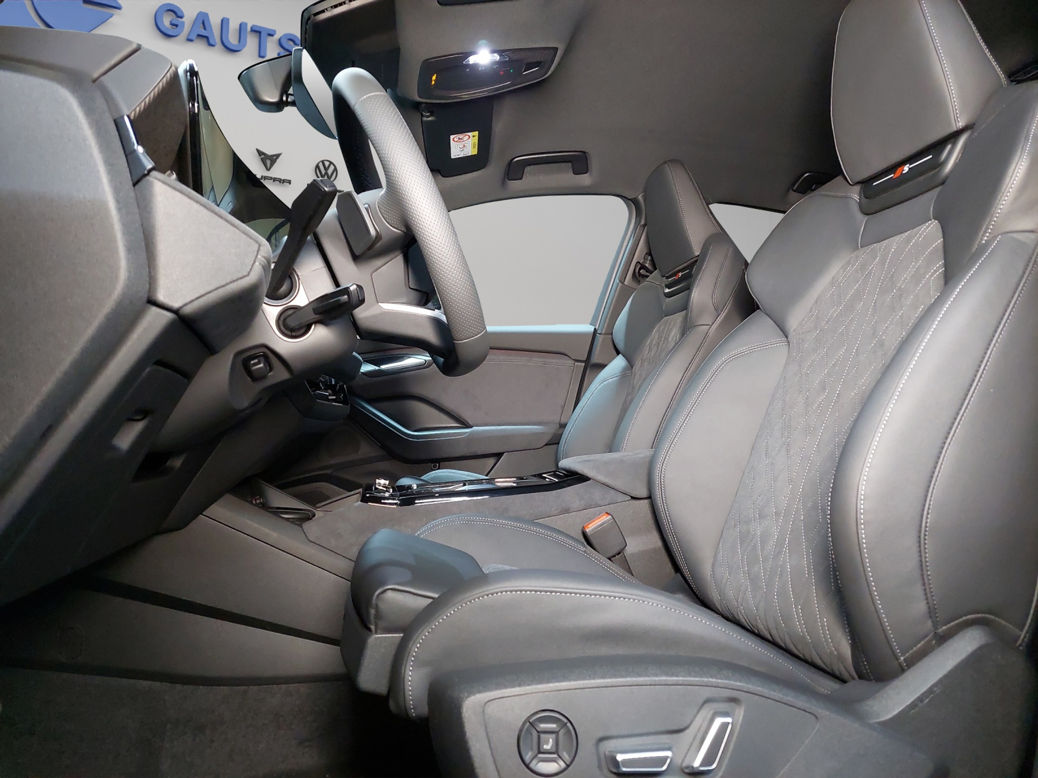 listing desktop thumbnail image 5