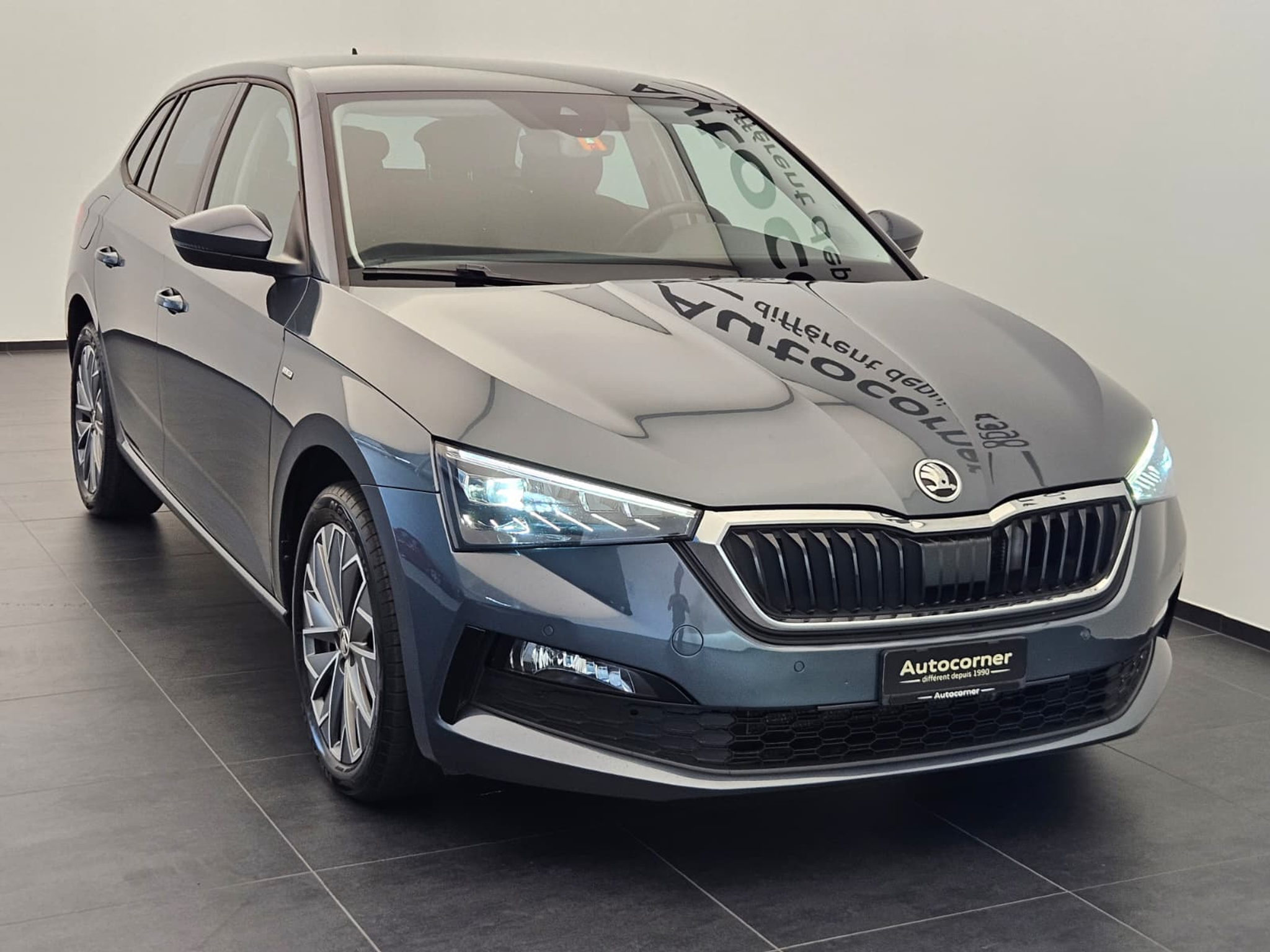 listing desktop thumbnail image 4