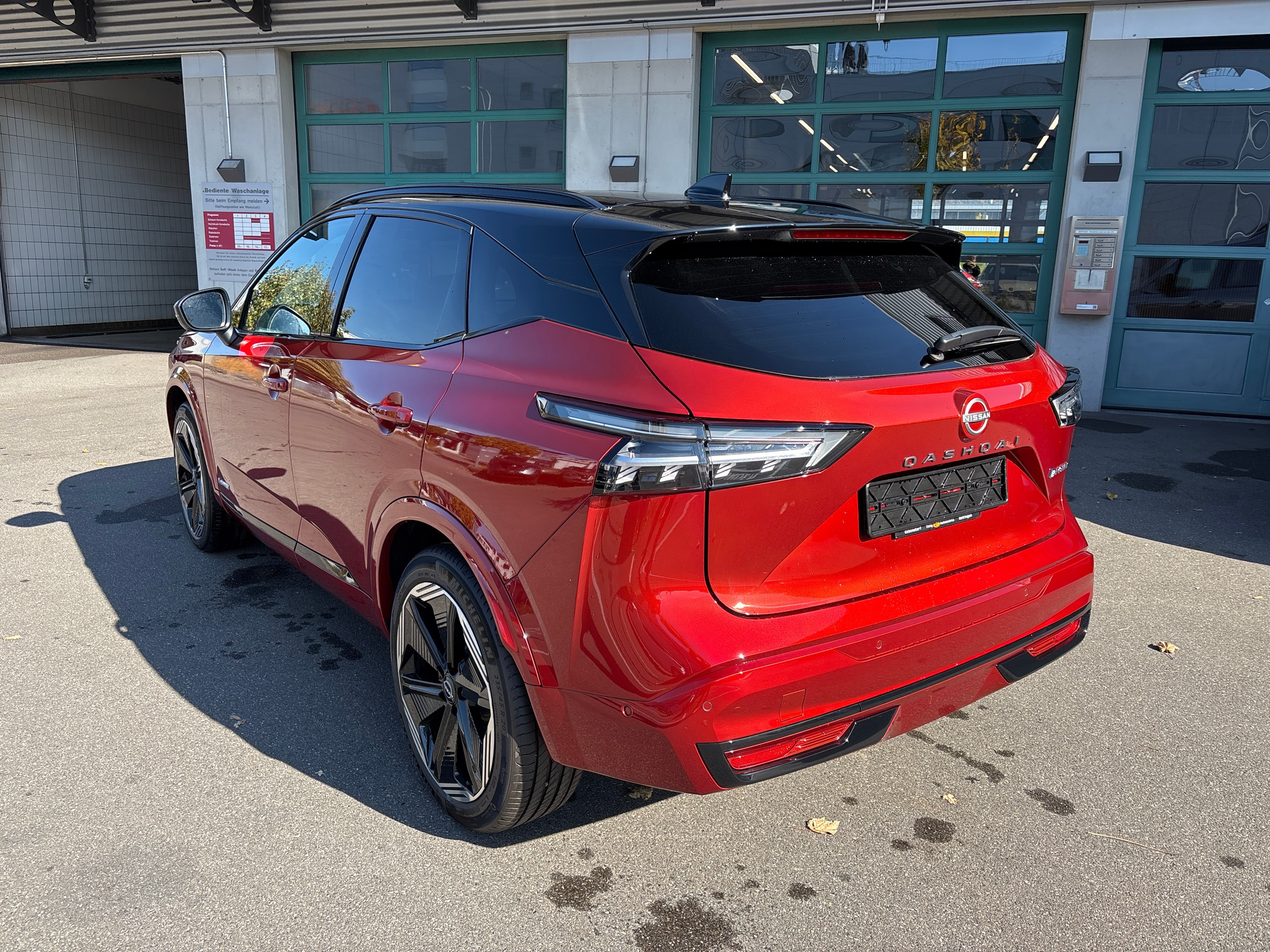 listing desktop thumbnail image 7