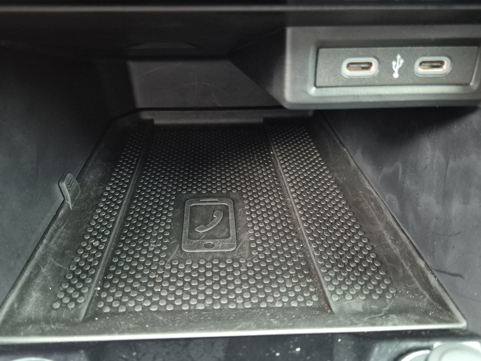 listing desktop thumbnail image 17