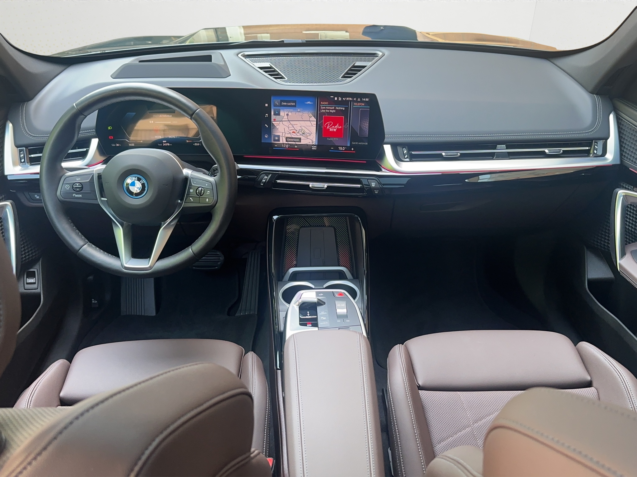 listing desktop thumbnail image 9