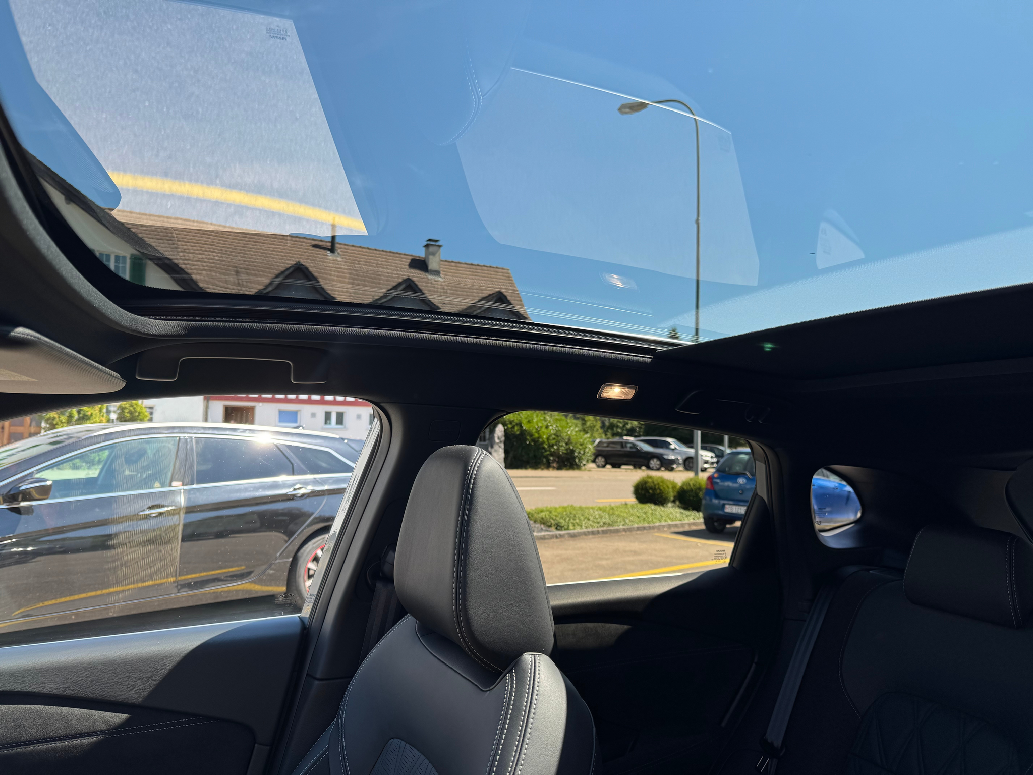 listing desktop thumbnail image 13