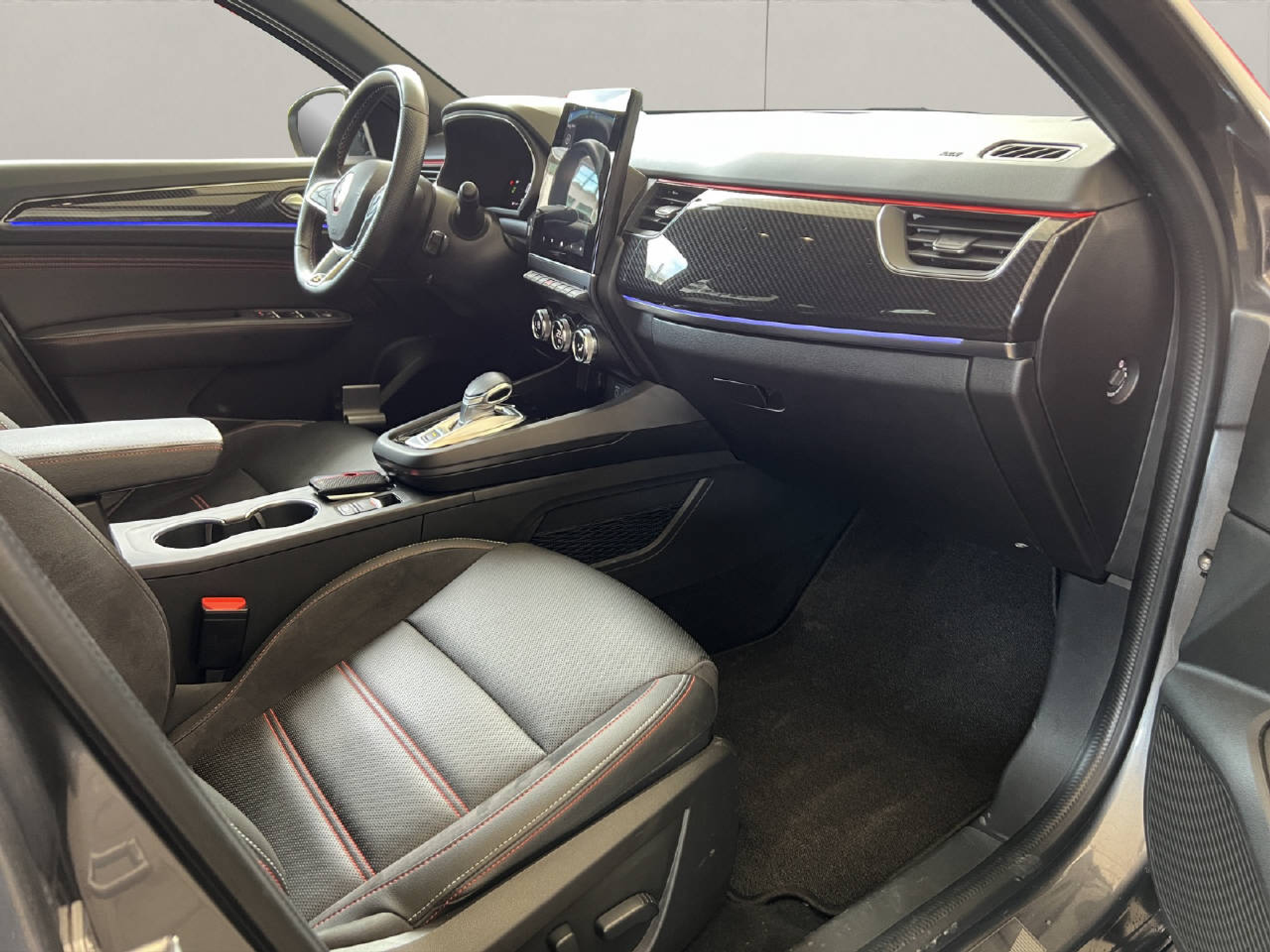 listing desktop thumbnail image 11