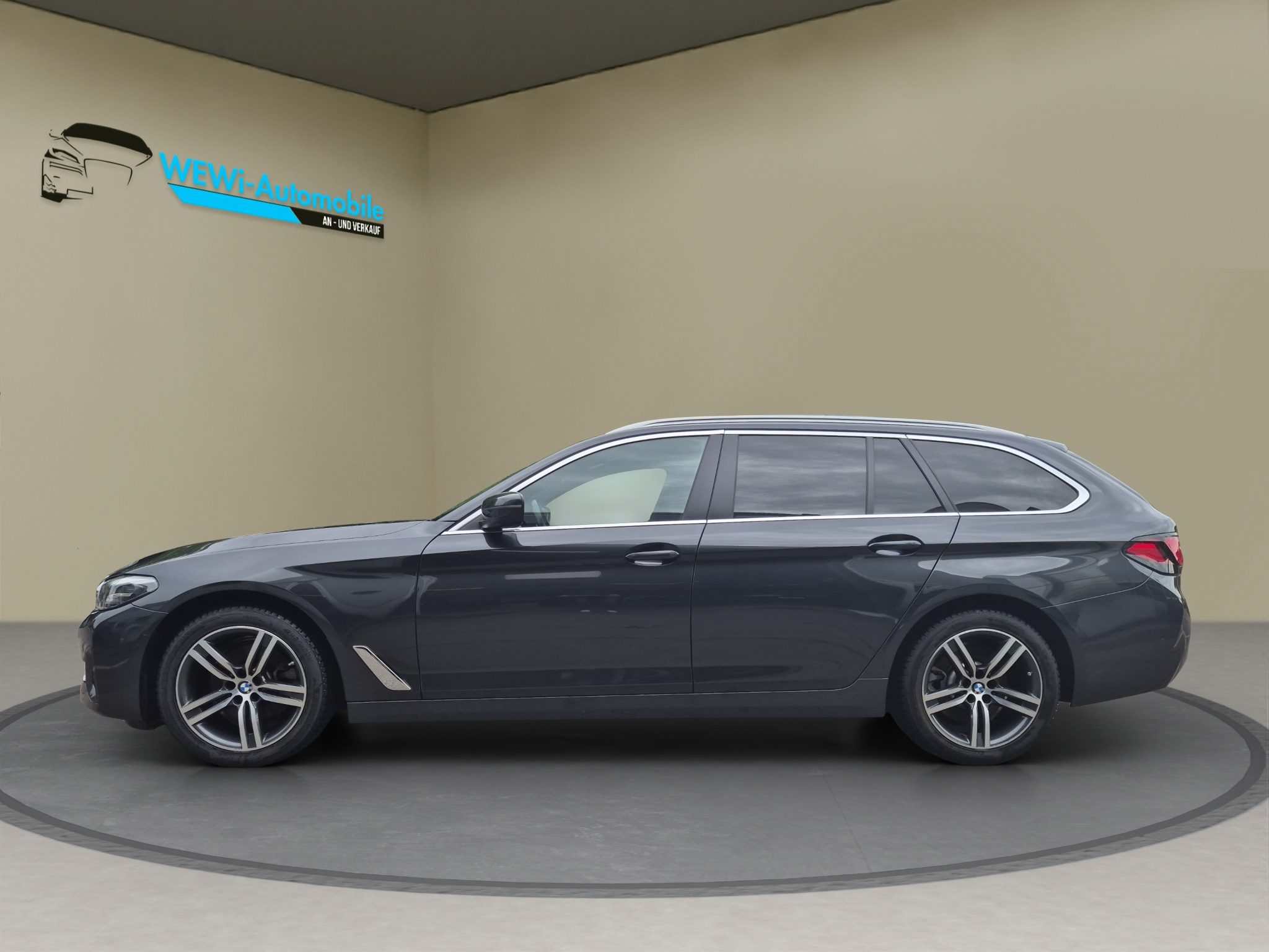 listing desktop thumbnail image 1