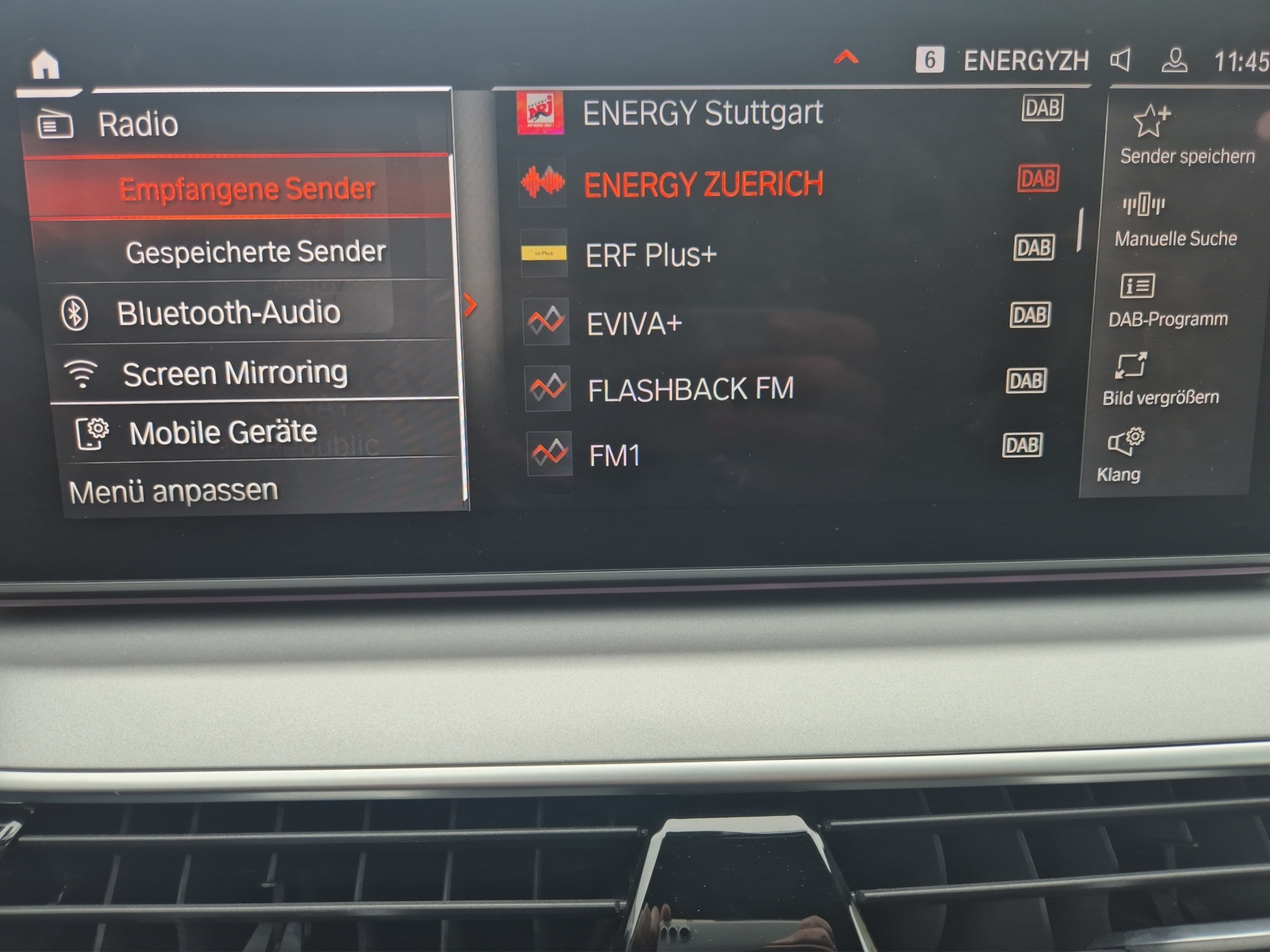 listing desktop thumbnail image 19