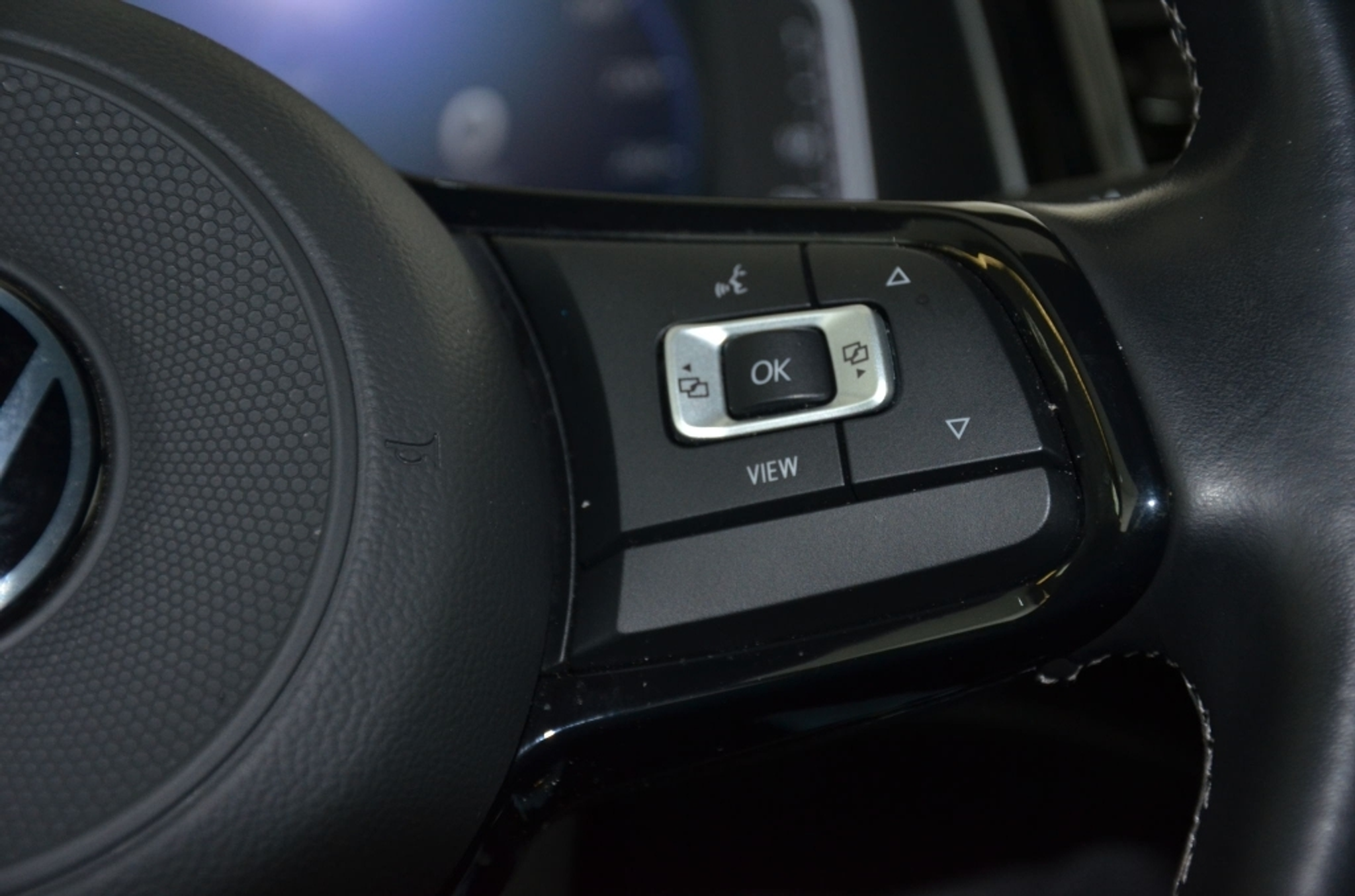 listing desktop thumbnail image 18