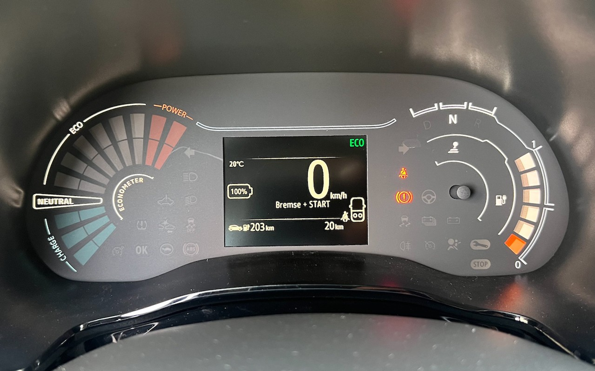 listing desktop thumbnail image 9