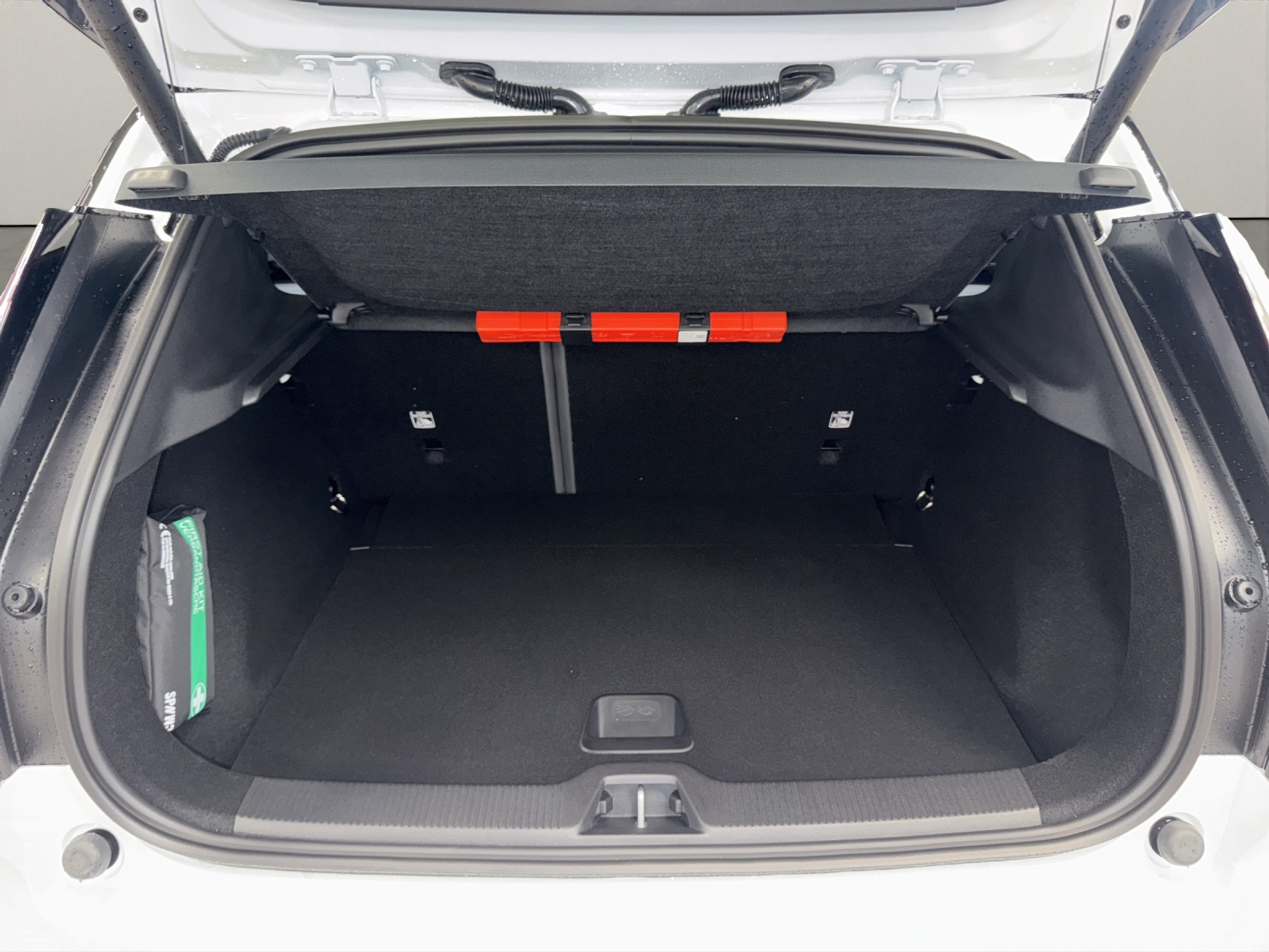 listing desktop thumbnail image 12