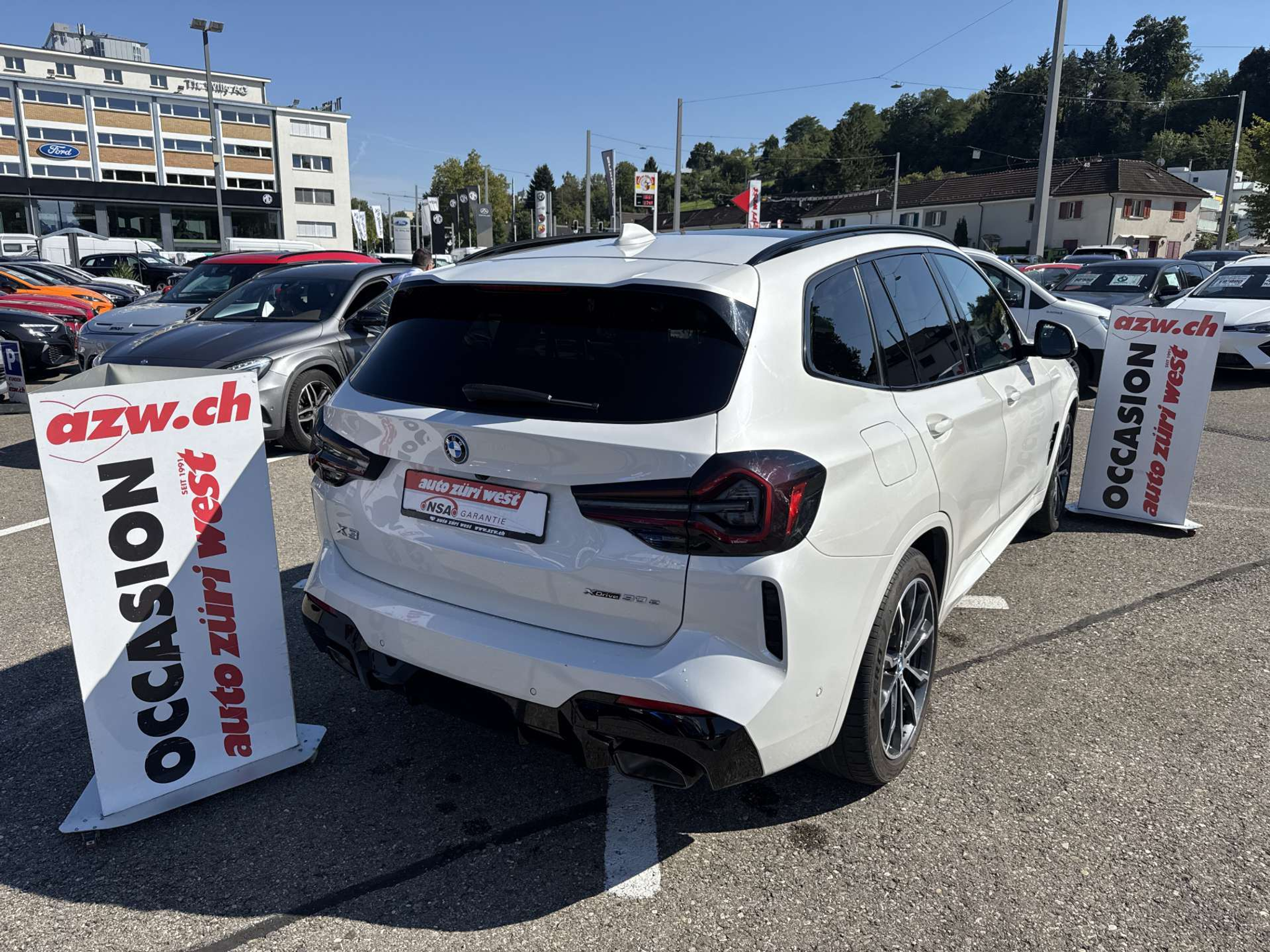 listing desktop thumbnail image 2