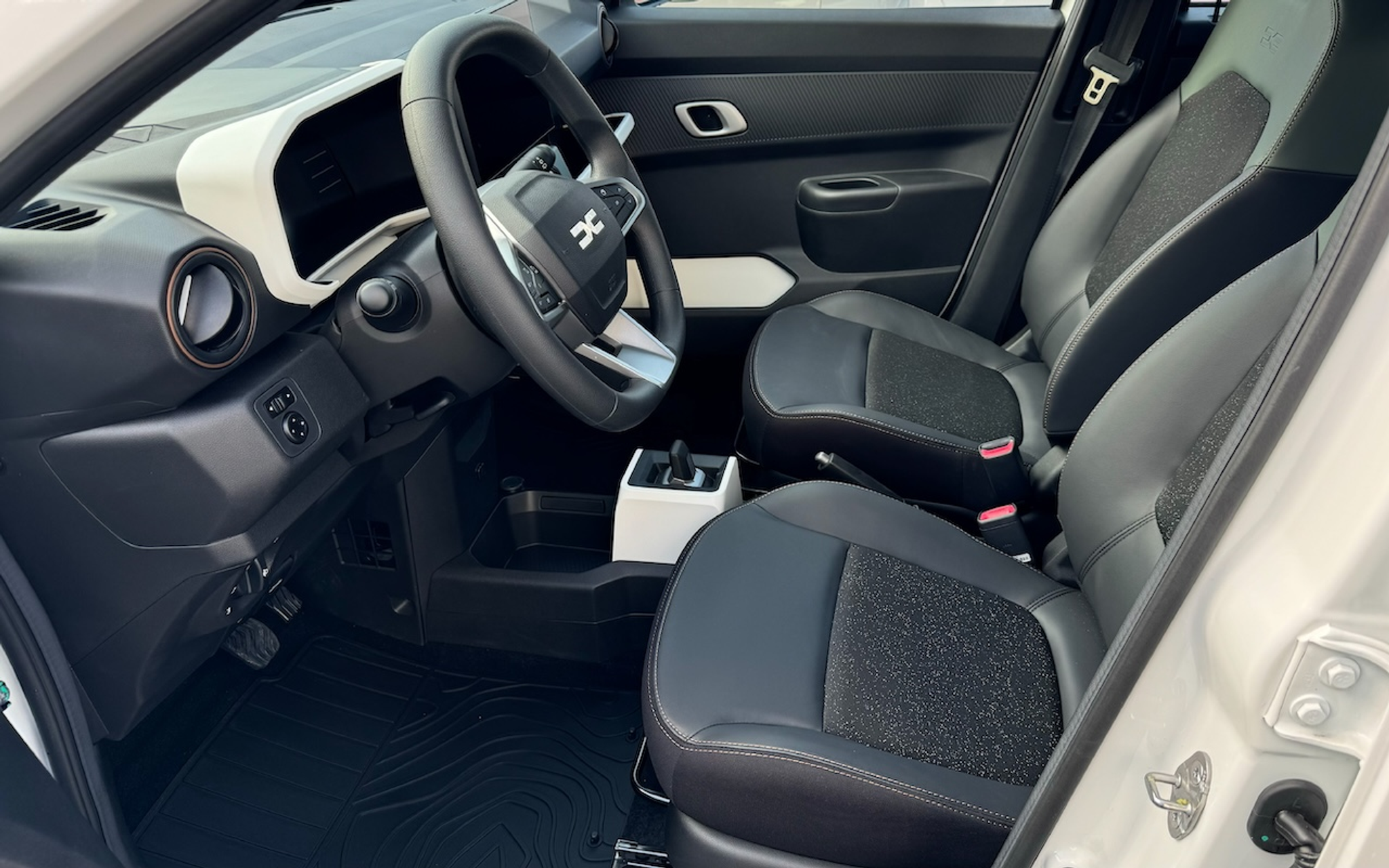 listing desktop thumbnail image 14