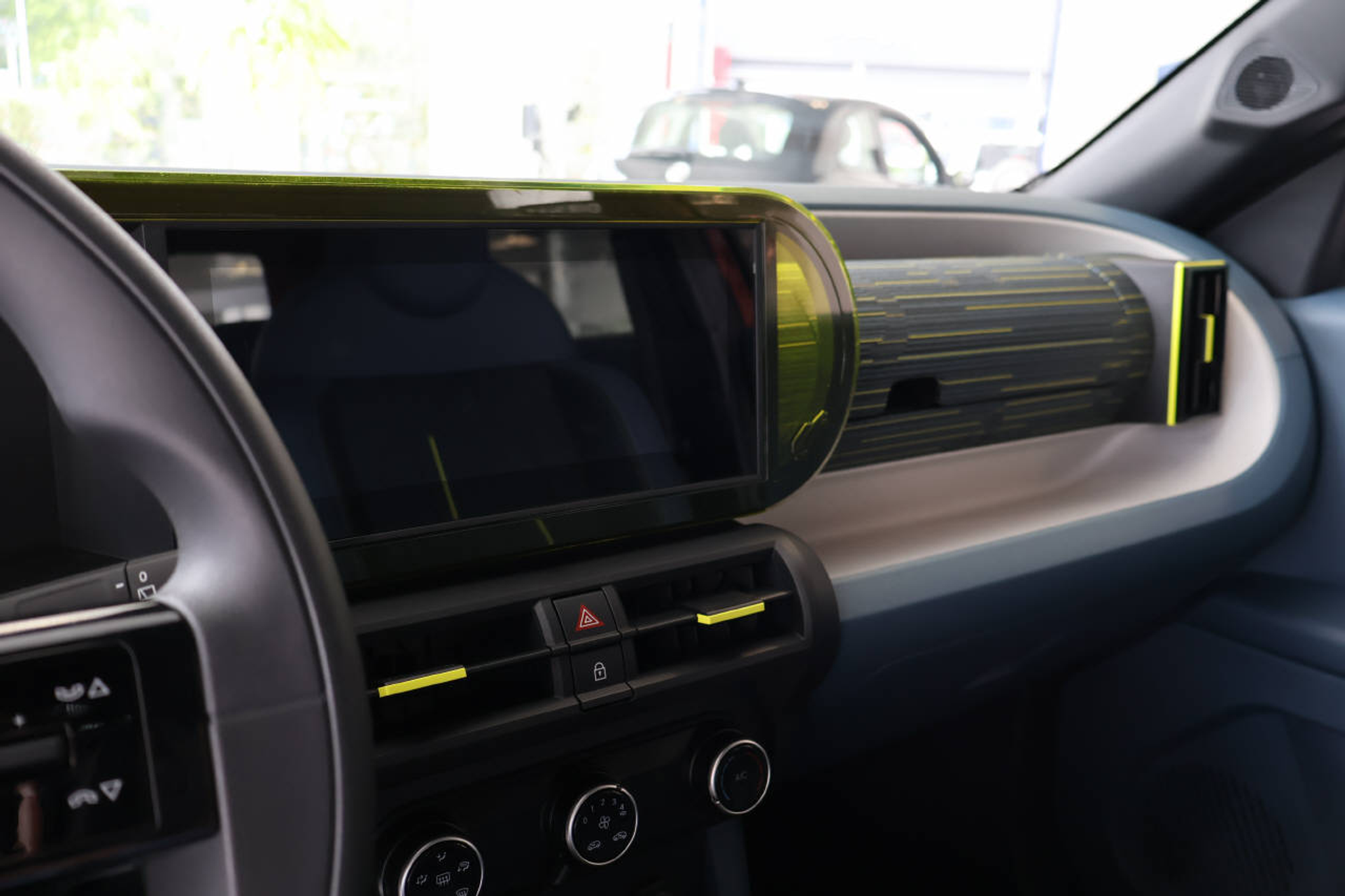 listing desktop thumbnail image 11