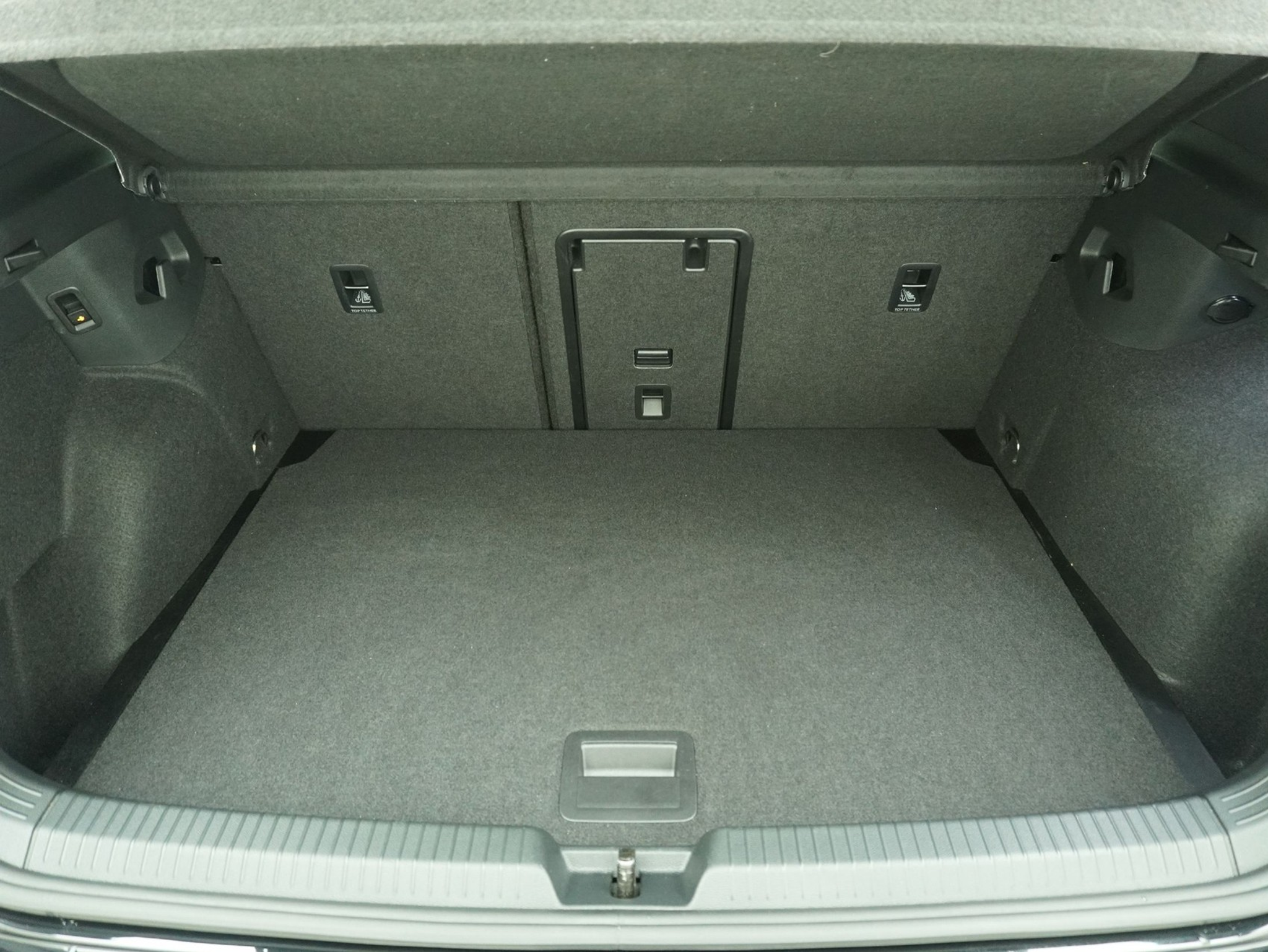 listing desktop thumbnail image 13