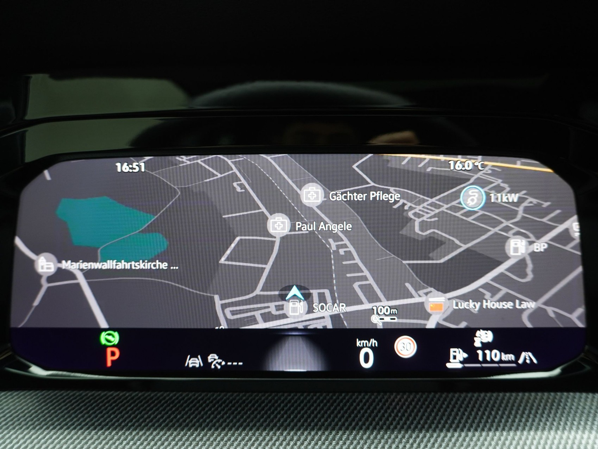 listing desktop thumbnail image 18