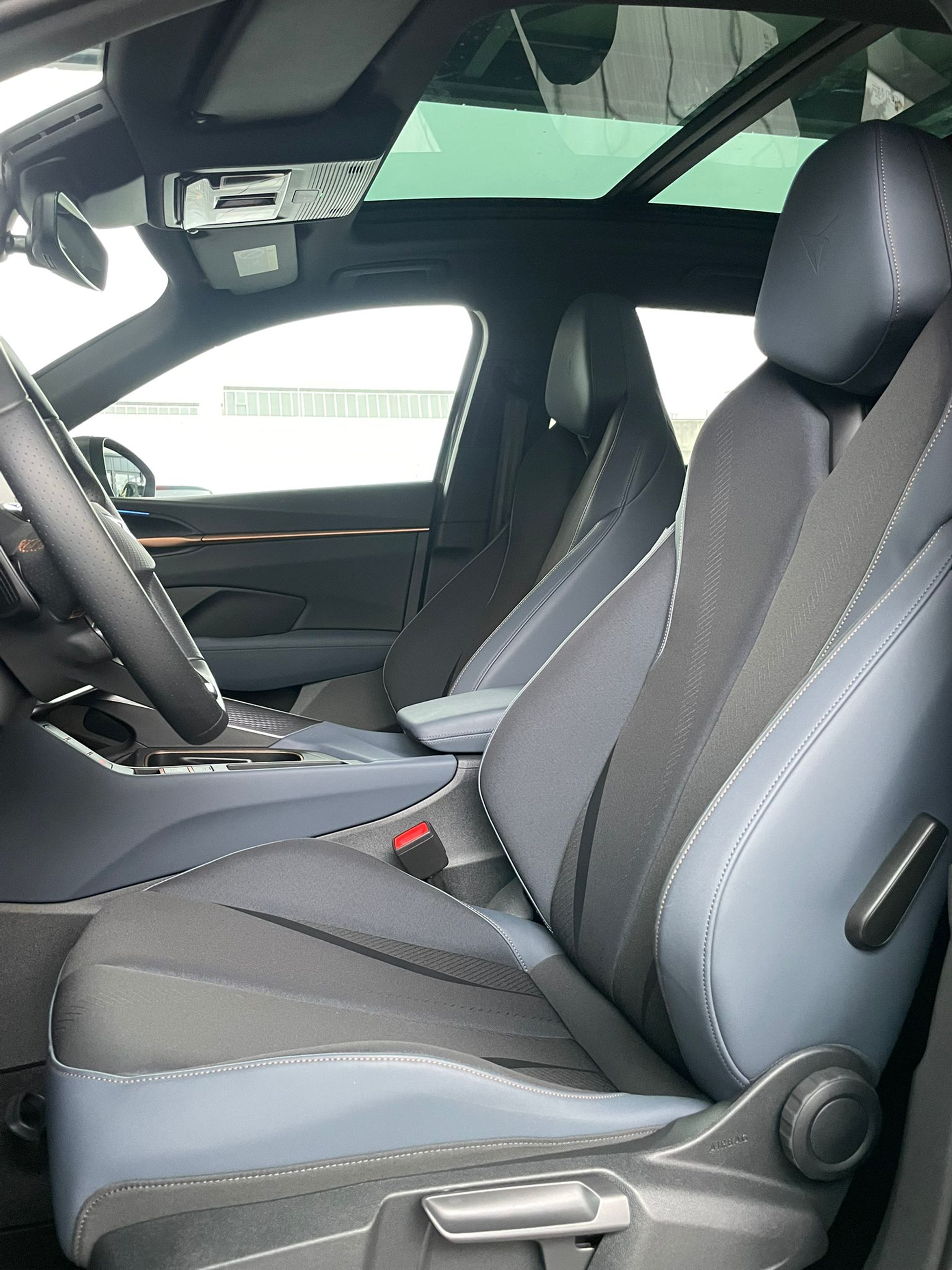 listing desktop thumbnail image 5