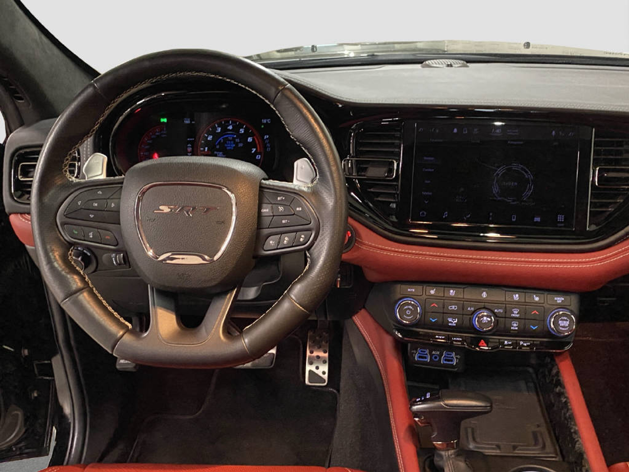 listing desktop thumbnail image 9