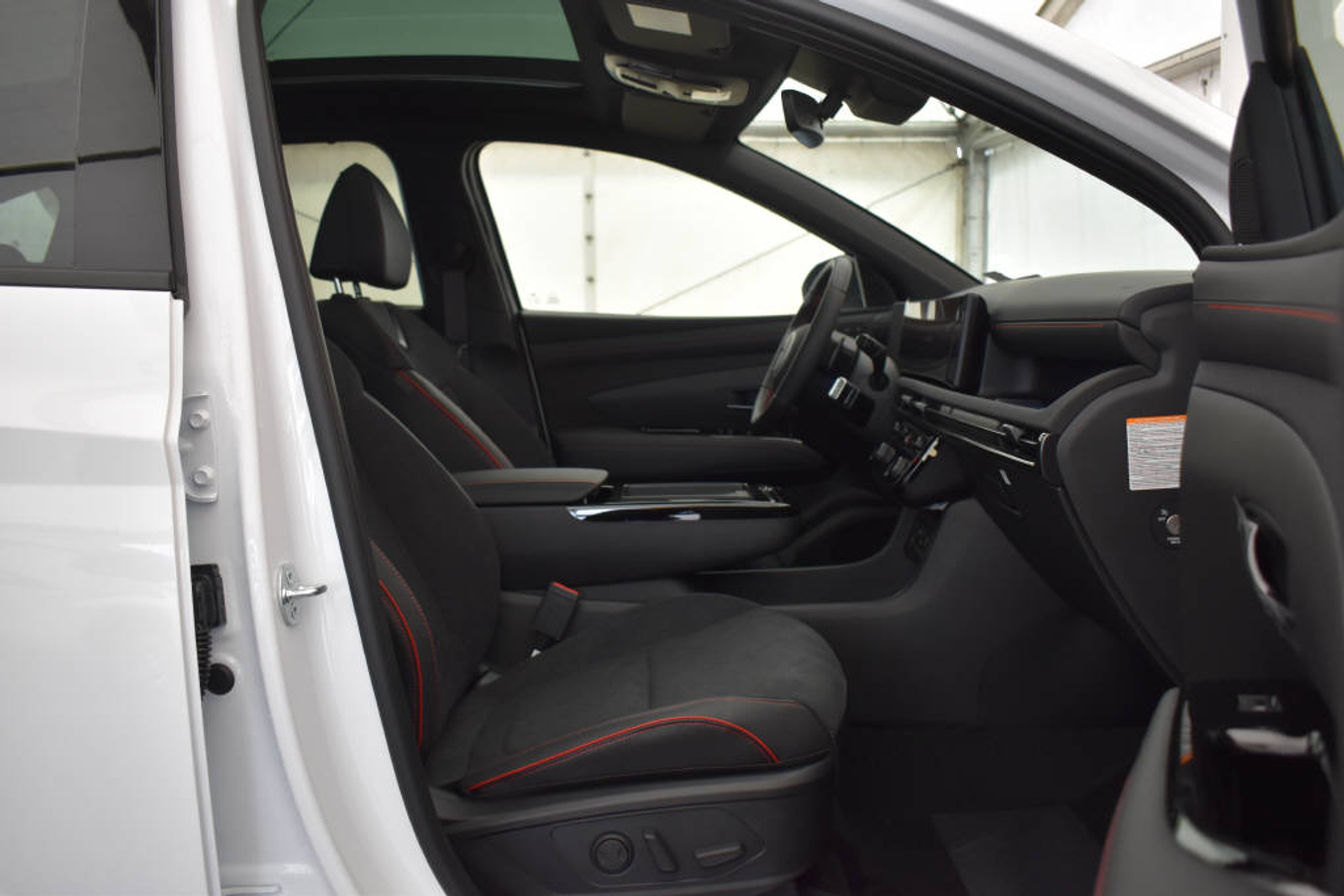 listing desktop thumbnail image 8