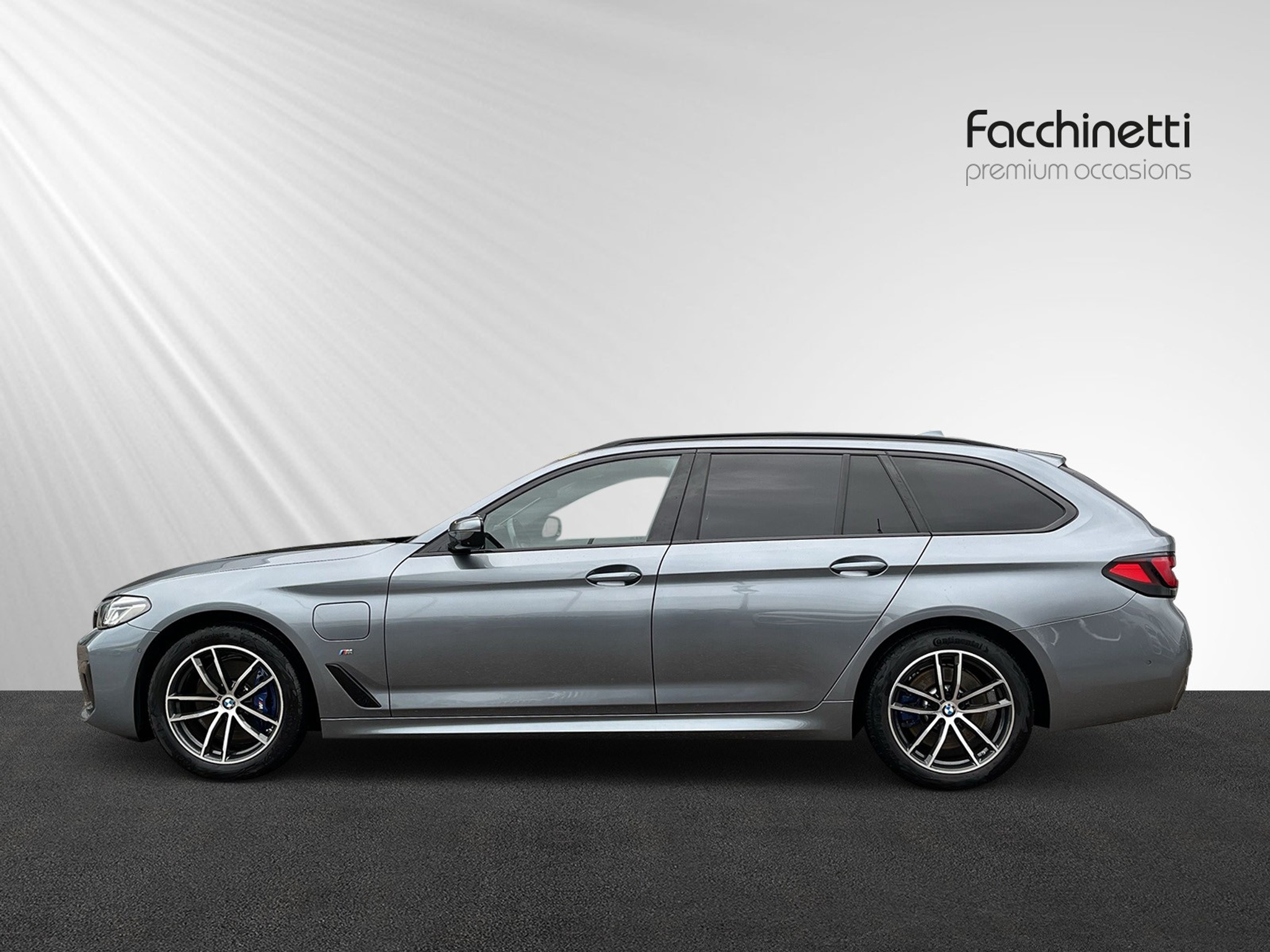 listing desktop thumbnail image 1