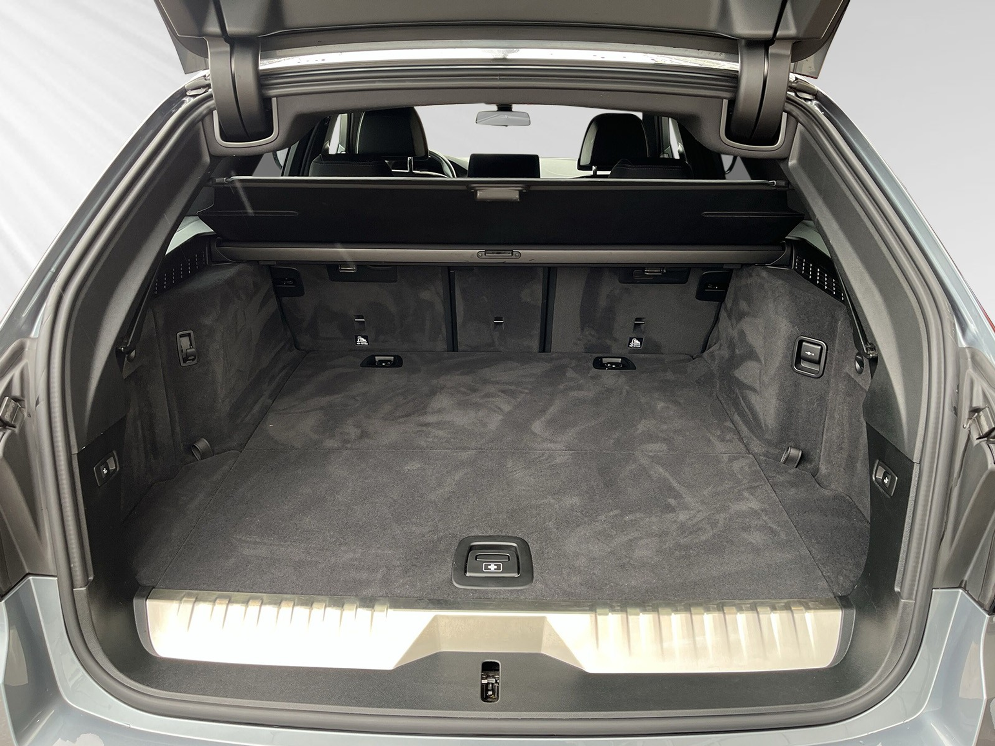 listing desktop thumbnail image 7