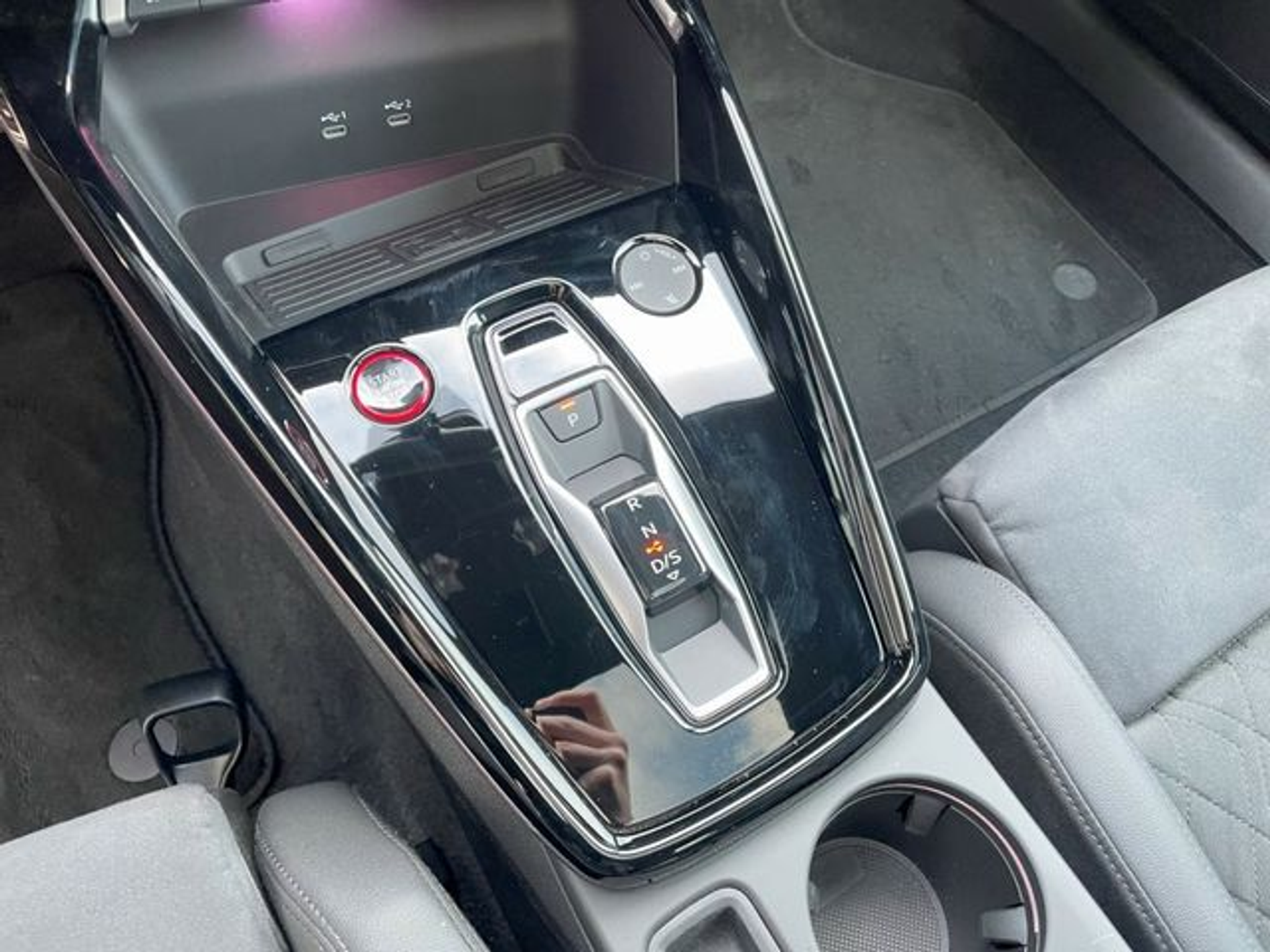 listing desktop thumbnail image 12