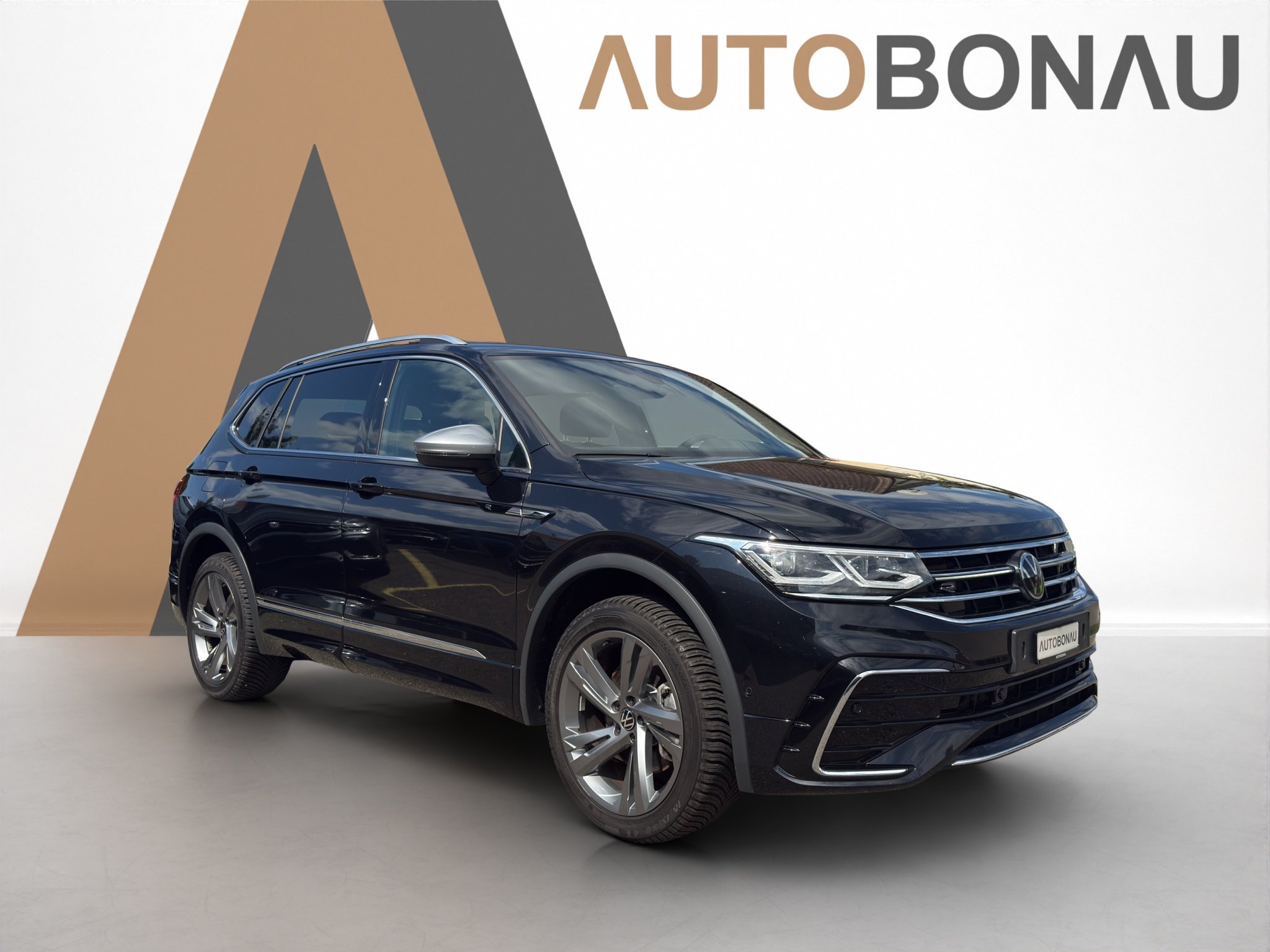 listing desktop thumbnail image 6