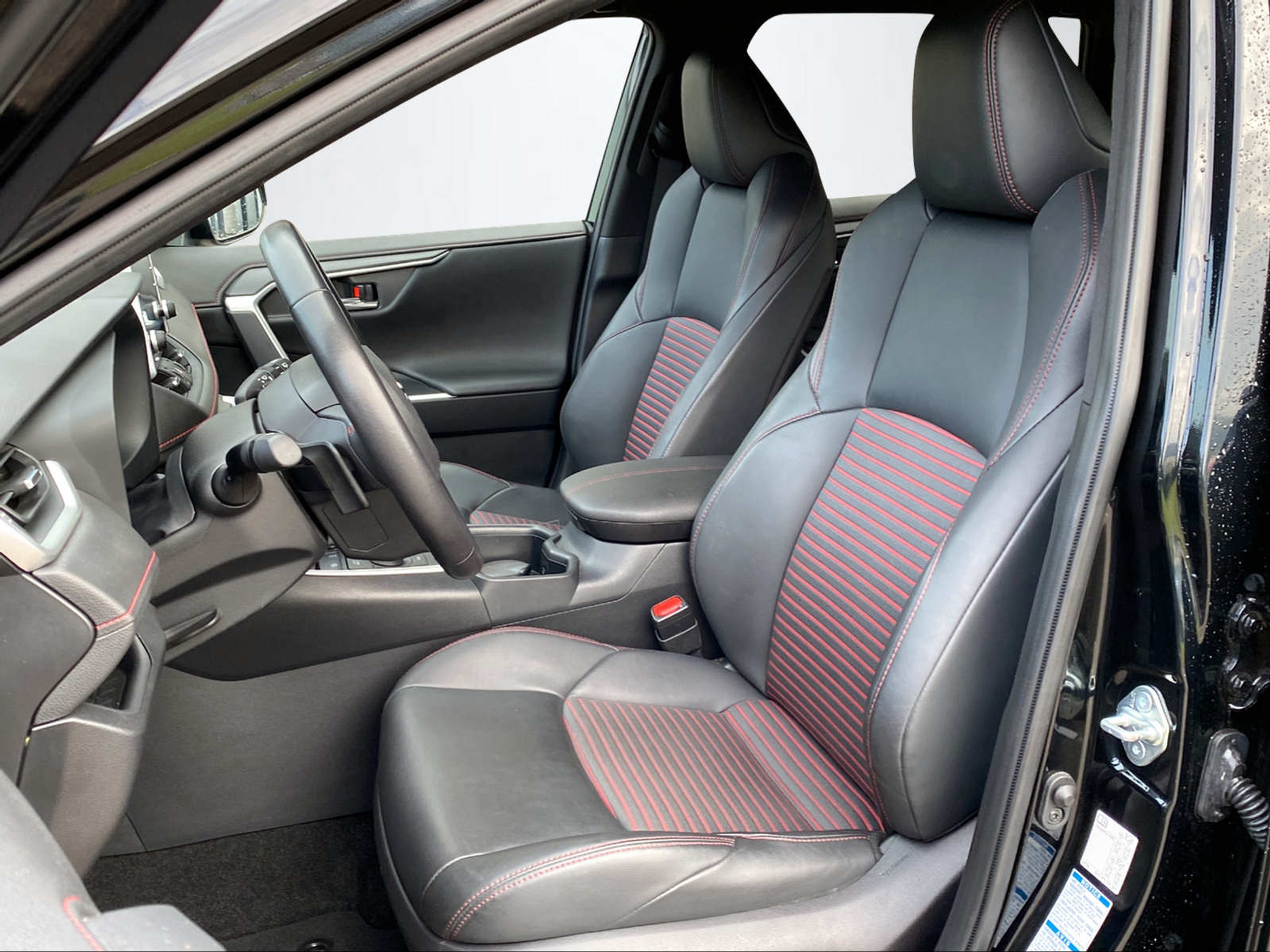 listing desktop thumbnail image 14