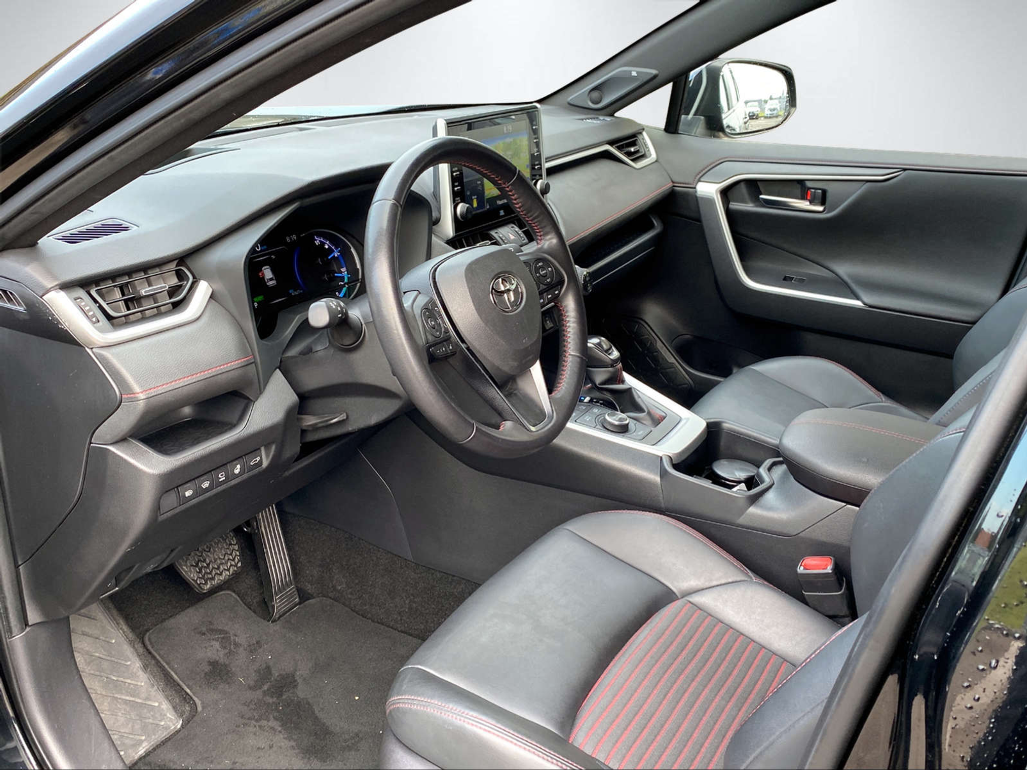 listing desktop thumbnail image 13