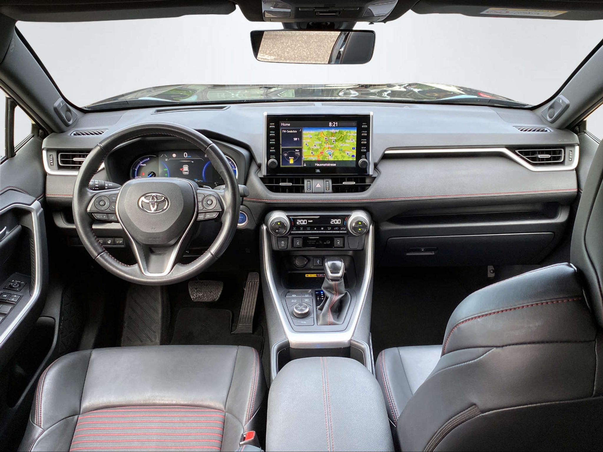 listing desktop thumbnail image 11