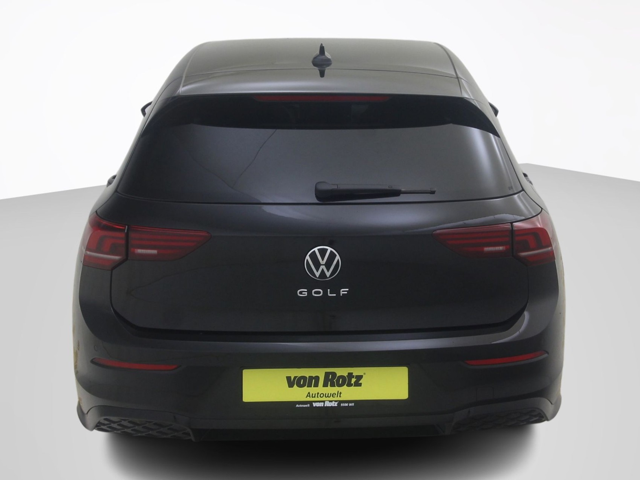 listing desktop thumbnail image 3