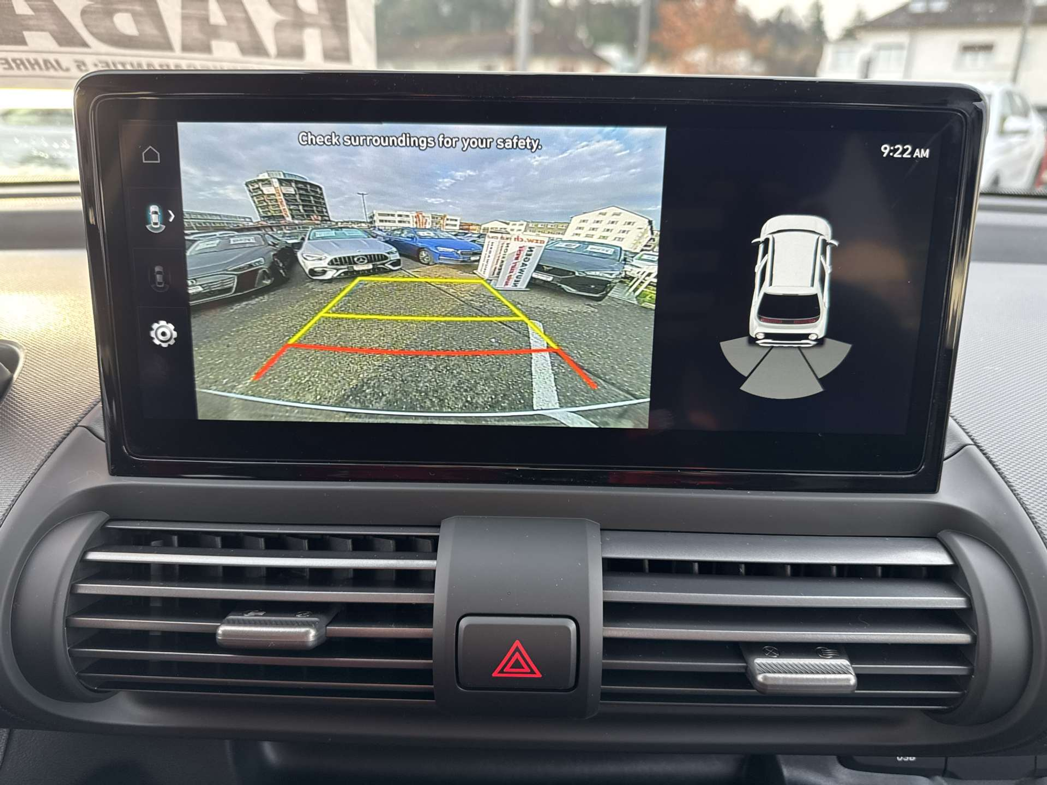 listing desktop thumbnail image 8