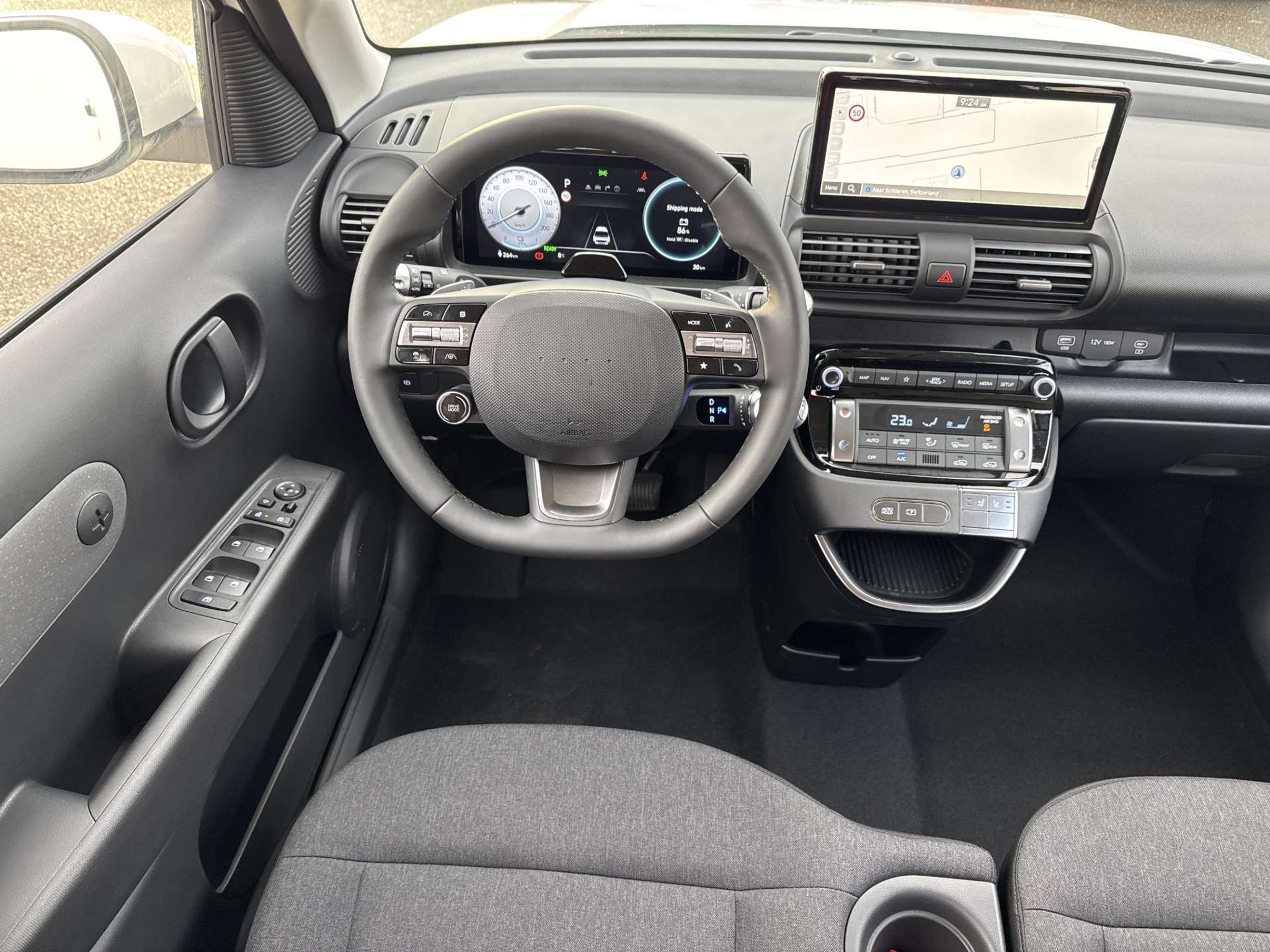 listing desktop thumbnail image 3