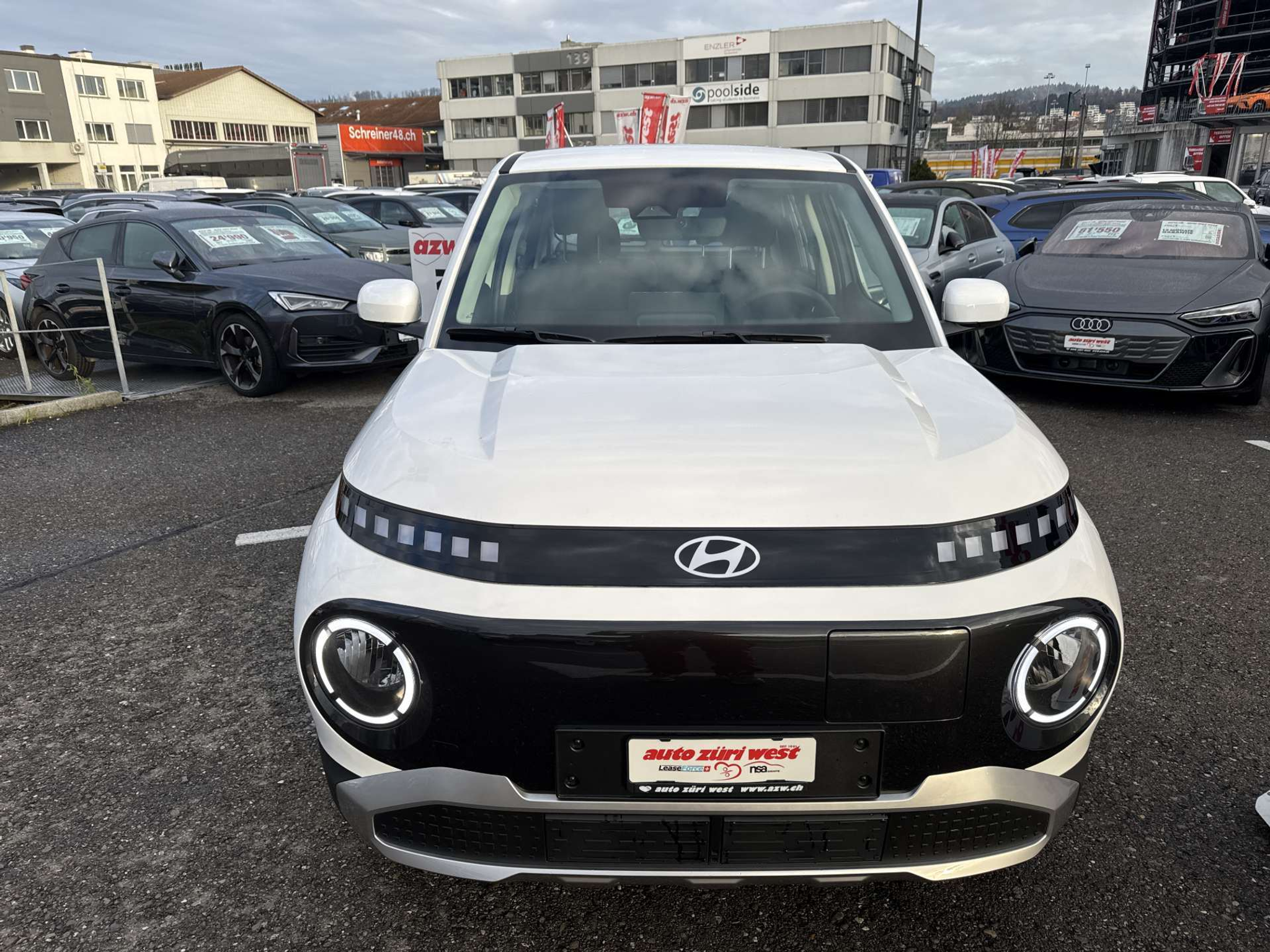 listing desktop thumbnail image 12