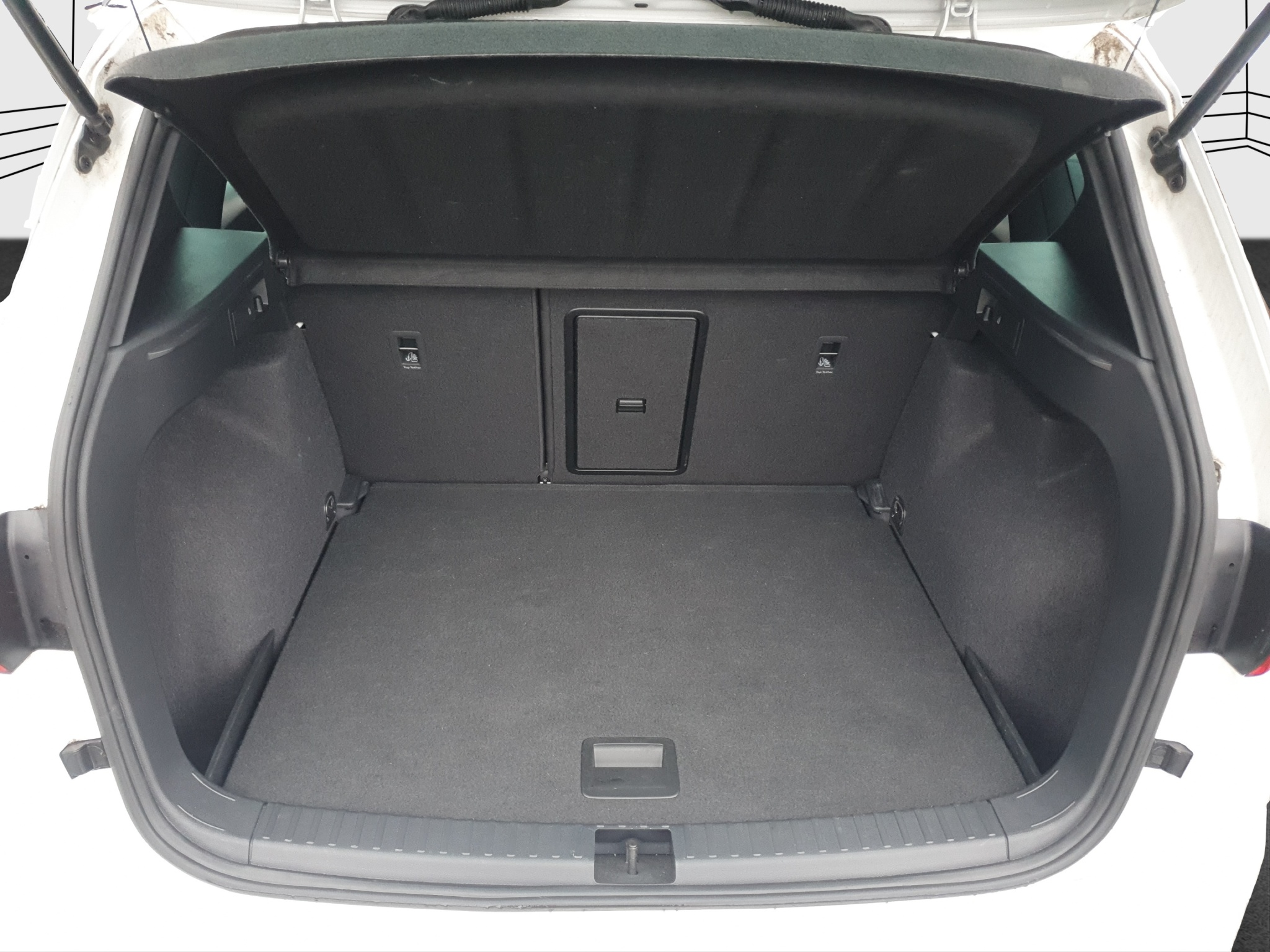 listing desktop thumbnail image 12